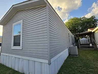 Manufactured Home For Sale in Bexar County , 4801 Goldfield 37, San Antonio, Texas 78218, 3 Bedroom, 2 Bathroom, Garage spaces, 1,216 Sqft, built in 2016, mls#21387094, Real Estate Agent in San Antonio, Homes For Sale in Bexar county, Homes For Sale in San Antonio, Realtor in San Antonio Texas, Real Estate Brokerage Independent Realty Texas, Luminita Cordes Realtor
