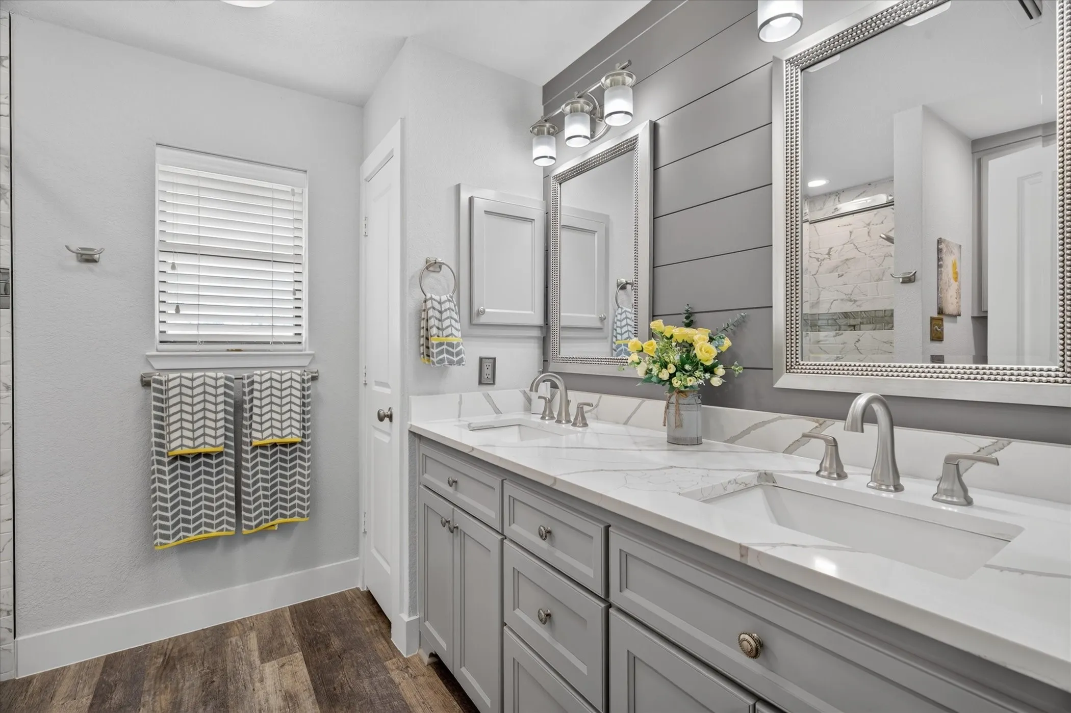 Single Family Residence For Sale in Parker County , 448 Remuda Drive, Fort Worth, Texas 76108, 3 Bedroom, 3 Bathroom, 2 Garage spaces, 1,883 Sqft, built in 1985, mls#21386931, Real Estate Agent in Fort Worth, Homes For Sale in Parker county, Homes For Sale in Fort Worth, Realtor in Fort Worth Texas, Real Estate Brokerage Independent Realty Texas, Luminita Cordes Realtor