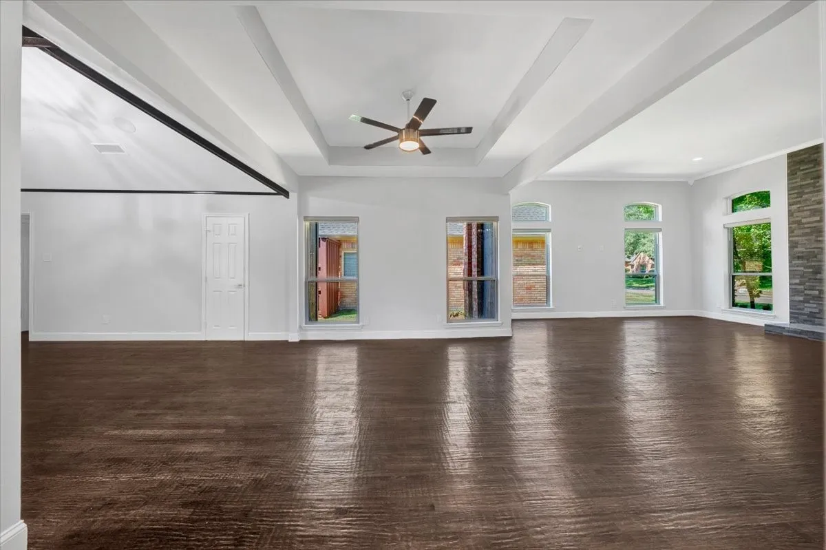 Spacious open-concept room