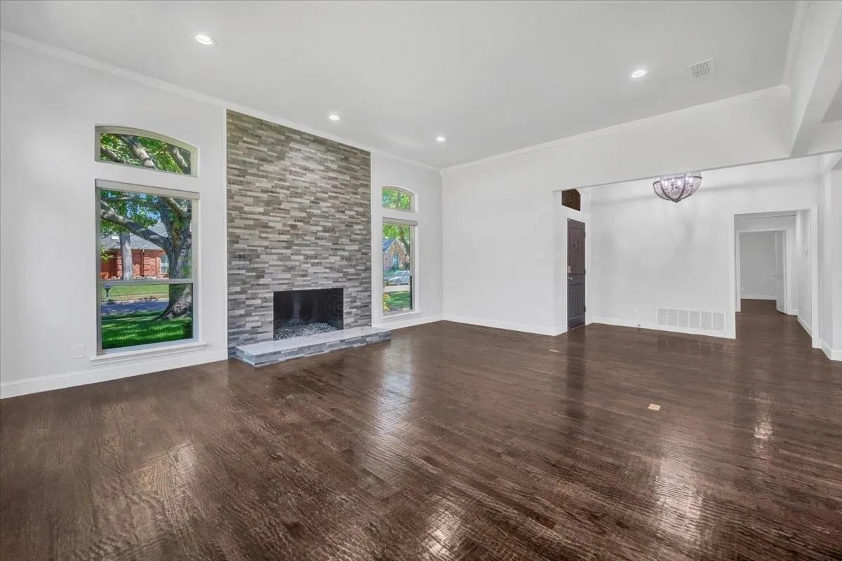 Single Family Residence For Sale in Collin County , 5208 Streamwood Lane, Plano, Texas 75093, 4 Bedroom, 4 Bathroom, 2 Garage spaces, 2,593 Sqft, built in 1984, mls#21385746, Real Estate Agent in Plano, Homes For Sale in Collin county, Homes For Sale in Plano, Realtor in Plano Texas, Real Estate Brokerage Independent Realty Texas, Luminita Cordes Realtor