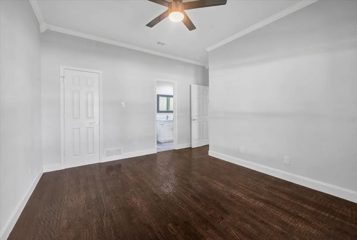 Single Family Residence For Sale in Collin County , 5208 Streamwood Lane, Plano, Texas 75093, 4 Bedroom, 4 Bathroom, 2 Garage spaces, 2,593 Sqft, built in 1984, mls#21385746, Real Estate Agent in Plano, Homes For Sale in Collin county, Homes For Sale in Plano, Realtor in Plano Texas, Real Estate Brokerage Independent Realty Texas, Luminita Cordes Realtor