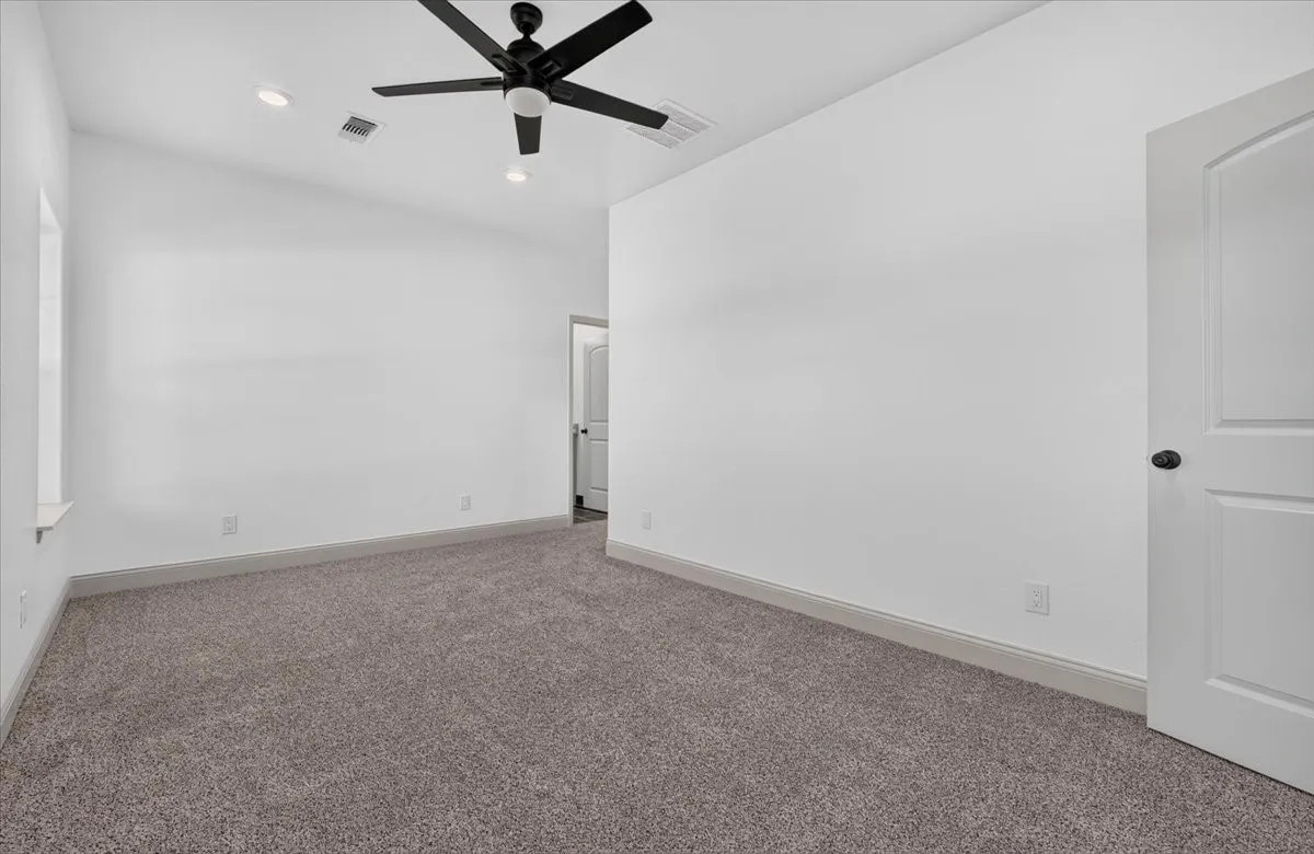 Single Family Residence For Sale in Parker County , 750 Jay Bird Lane, Reno, Texas 76082, 3 Bedroom, 2 Bathroom, Garage spaces, 1,434 Sqft, built in 2026, mls#21381923, Real Estate Agent in Reno, Homes For Sale in Parker county, Homes For Sale in Reno, Realtor in Reno Texas, Real Estate Brokerage Independent Realty Texas, Luminita Cordes Realtor