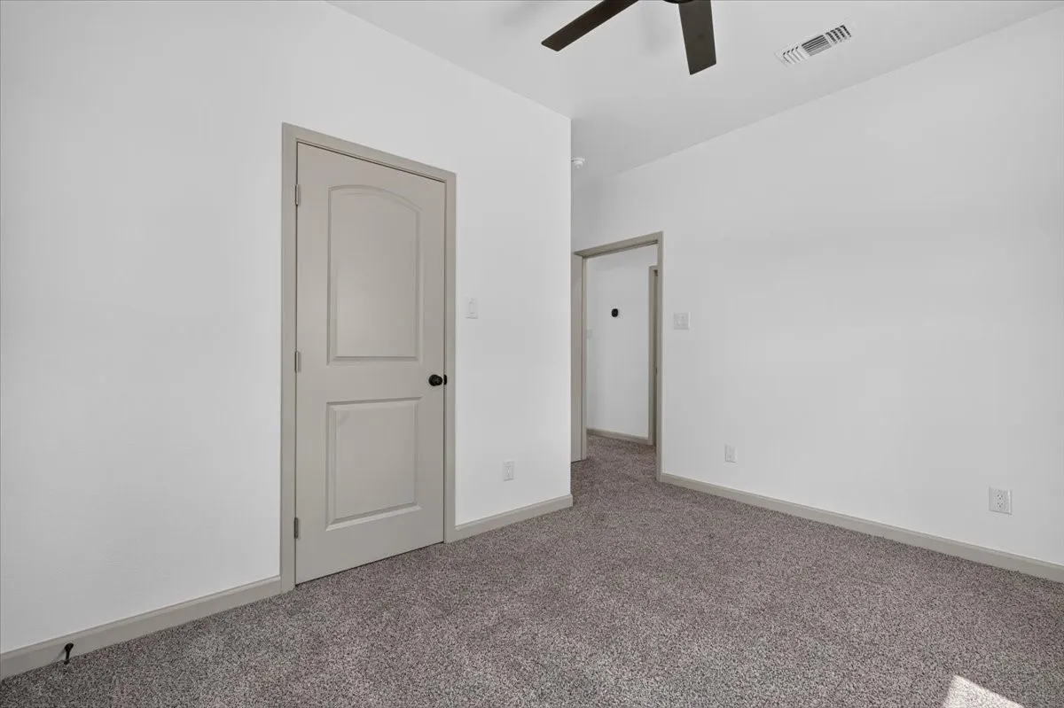 Single Family Residence For Sale in Parker County , 750 Jay Bird Lane, Reno, Texas 76082, 3 Bedroom, 2 Bathroom, Garage spaces, 1,434 Sqft, built in 2026, mls#21381923, Real Estate Agent in Reno, Homes For Sale in Parker county, Homes For Sale in Reno, Realtor in Reno Texas, Real Estate Brokerage Independent Realty Texas, Luminita Cordes Realtor