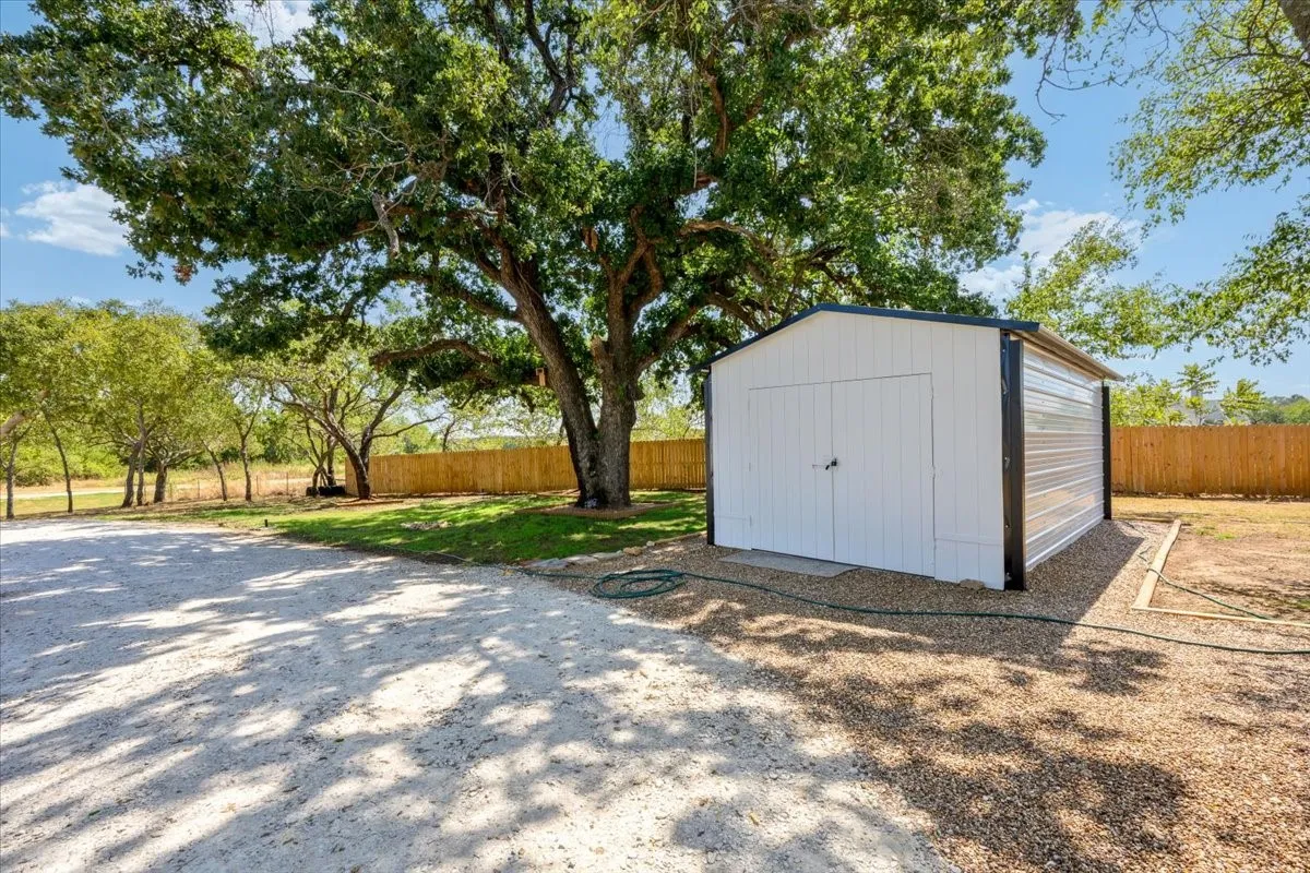 Single Family Residence For Sale in Parker County , 750 Jay Bird Lane, Reno, Texas 76082, 3 Bedroom, 2 Bathroom, Garage spaces, 1,434 Sqft, built in 2026, mls#21381923, Real Estate Agent in Reno, Homes For Sale in Parker county, Homes For Sale in Reno, Realtor in Reno Texas, Real Estate Brokerage Independent Realty Texas, Luminita Cordes Realtor