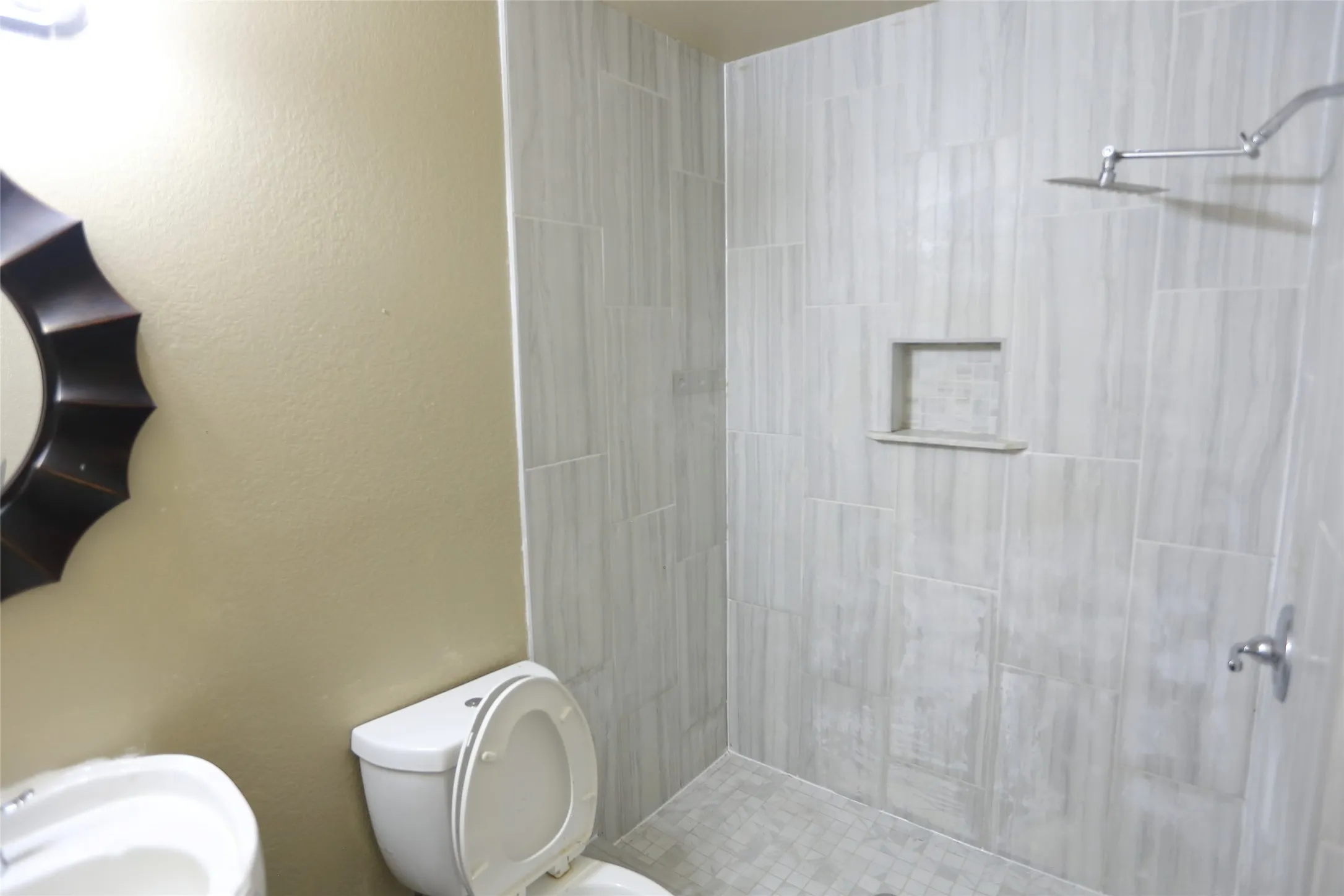 Single Family Residence For Sale in Denton County , 1212 Paco, Denton, Texas 76209, 3 Bedroom, 2 Bathroom, 1 Garage spaces, 1,169 Sqft, built in 2000, mls#21387106, Real Estate Agent in Denton, Homes For Sale in Denton county, Homes For Sale in Denton, Realtor in Denton Texas, Real Estate Brokerage Independent Realty Texas, Luminita Cordes Realtor
