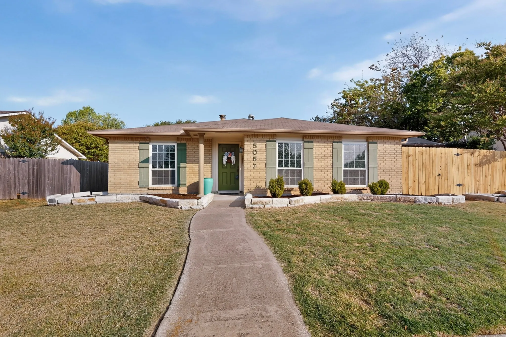 Single Family Residence For Sale
