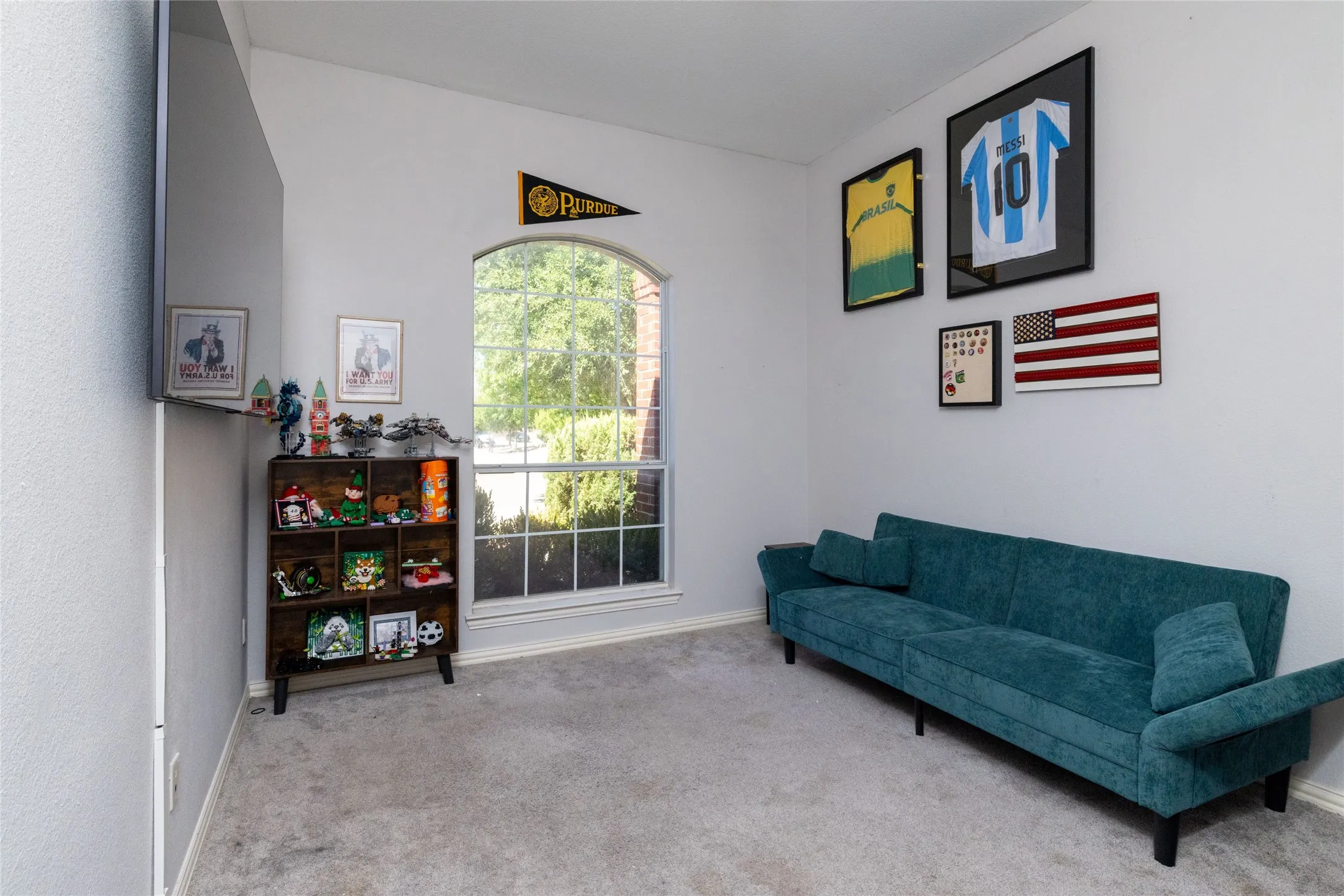 Single Family Residence For Sale in Tarrant County , 4064 Dunwoody Court, Fort Worth, Texas 76244, 4 Bedroom, 2 Bathroom, 2 Garage spaces, 2,516 Sqft, built in 2003, mls#21386225, Real Estate Agent in Fort Worth, Homes For Sale in Tarrant county, Homes For Sale in Fort Worth, Realtor in Fort Worth Texas, Real Estate Brokerage Independent Realty Texas, Luminita Cordes Realtor