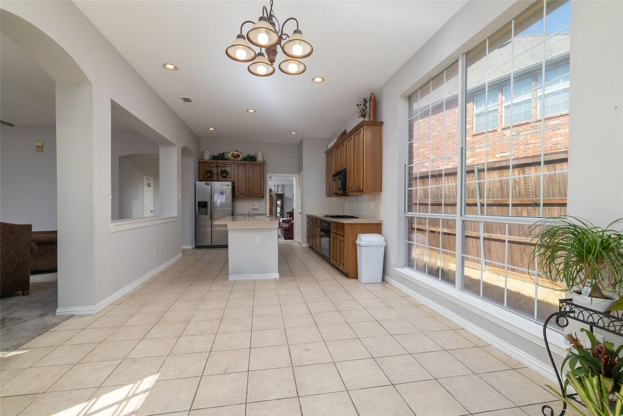 Single Family Residence For Sale in Tarrant County , 4064 Dunwoody Court, Fort Worth, Texas 76244, 4 Bedroom, 2 Bathroom, 2 Garage spaces, 2,516 Sqft, built in 2003, mls#21386225, Real Estate Agent in Fort Worth, Homes For Sale in Tarrant county, Homes For Sale in Fort Worth, Realtor in Fort Worth Texas, Real Estate Brokerage Independent Realty Texas, Luminita Cordes Realtor