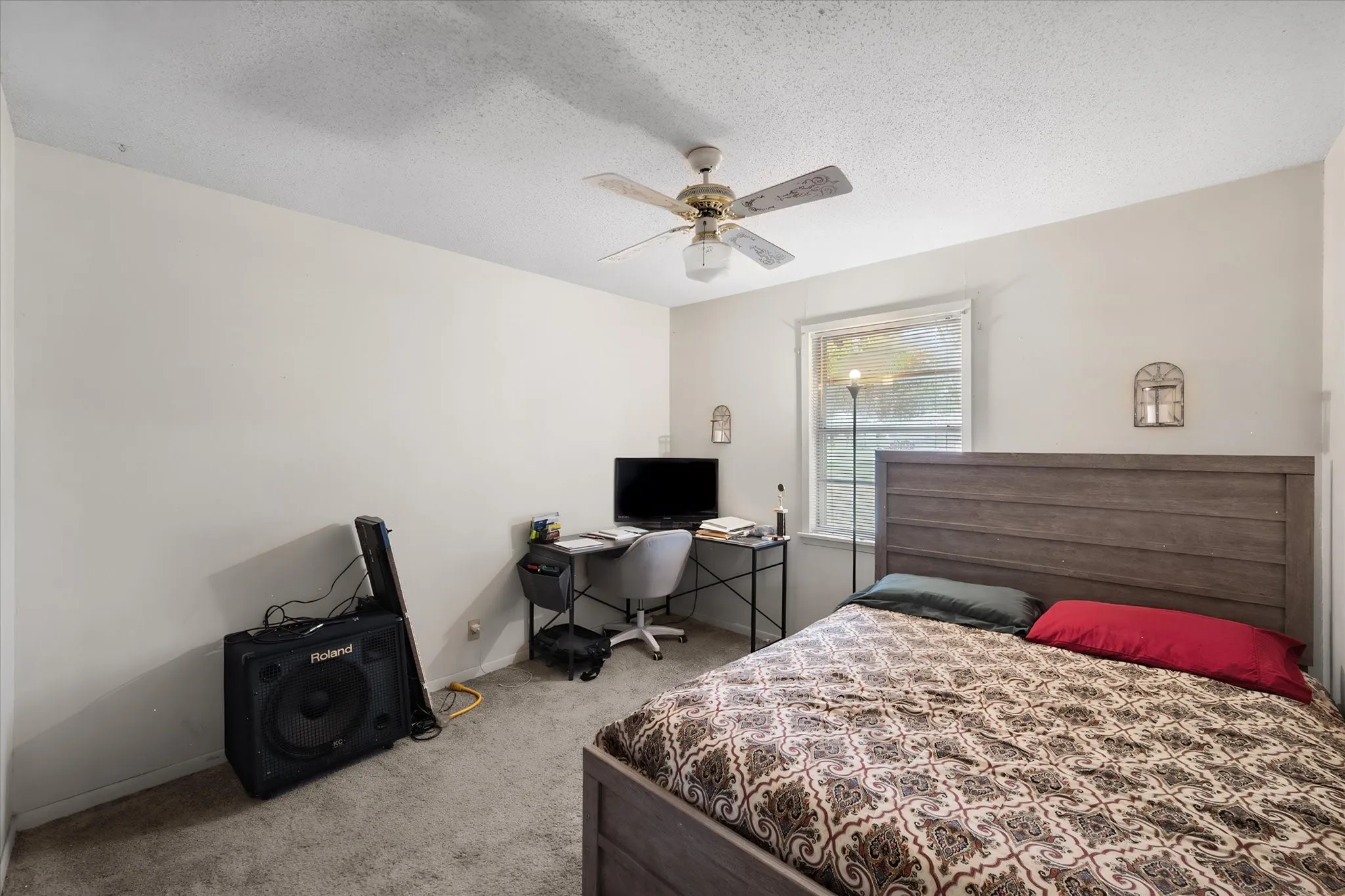 Single Family Residence For Sale in Freestone County , 142 Mary Grace, Fairfield, Texas 75840, 4 Bedroom, 3 Bathroom, Garage spaces, 1,844 Sqft, built in 1978, mls#21387111, Real Estate Agent in Fairfield, Homes For Sale in Freestone county, Homes For Sale in Fairfield, Realtor in Fairfield Texas, Real Estate Brokerage Independent Realty Texas, Luminita Cordes Realtor