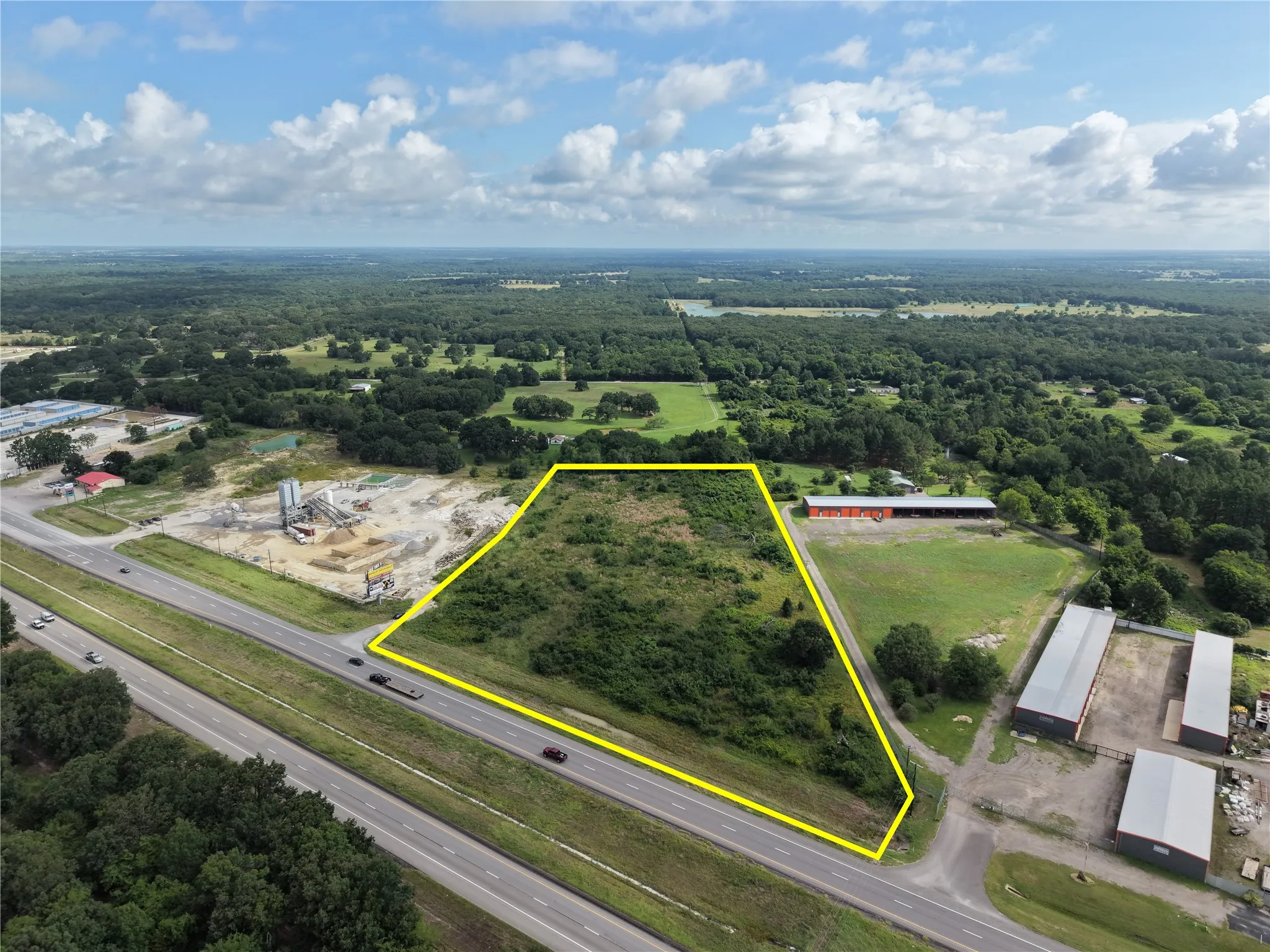 Unimproved Land For Sale in Kaufman County , 000 Hwy 175, Mabank, Texas 75147, 0, 0, Garage spaces, 0 Sqft, built in 0, mls#21387113, Real Estate Agent in Mabank, Homes For Sale in Kaufman county, Homes For Sale in Mabank, Realtor in Mabank Texas, Real Estate Brokerage Independent Realty Texas, Luminita Cordes Realtor