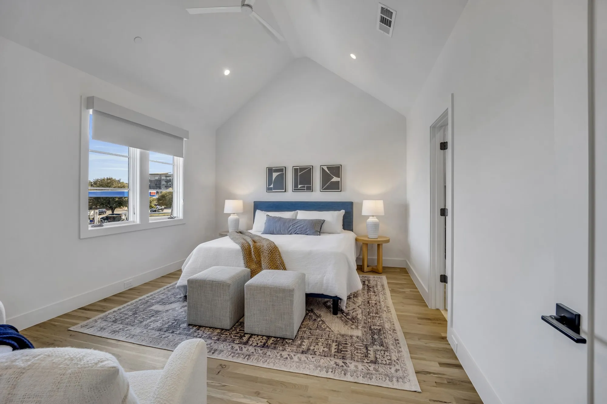 Condominium For Sale in Dallas County , 7207 Gaston Avenue 906, Dallas, Texas 75206, 2 Bedroom, 3 Bathroom, 2 Garage spaces, 1,649 Sqft, built in 2024, mls#21387123, Real Estate Agent in Dallas, Homes For Sale in Dallas county, Homes For Sale in Dallas, Realtor in Dallas Texas, Real Estate Brokerage Independent Realty Texas, Luminita Cordes Realtor