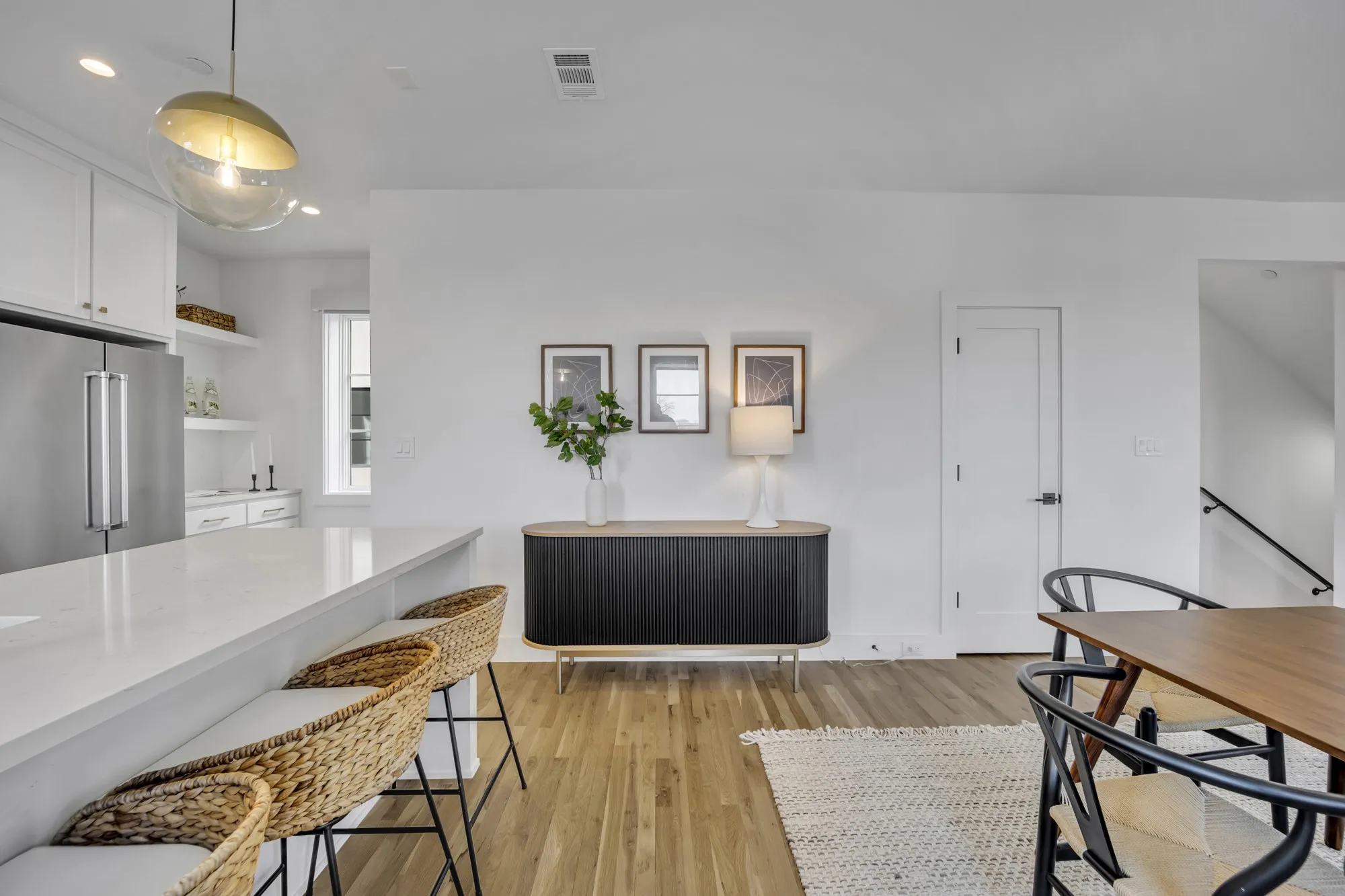 Condominium For Sale in Dallas County , 7207 Gaston Avenue 906, Dallas, Texas 75206, 2 Bedroom, 3 Bathroom, 2 Garage spaces, 1,649 Sqft, built in 2024, mls#21387123, Real Estate Agent in Dallas, Homes For Sale in Dallas county, Homes For Sale in Dallas, Realtor in Dallas Texas, Real Estate Brokerage Independent Realty Texas, Luminita Cordes Realtor