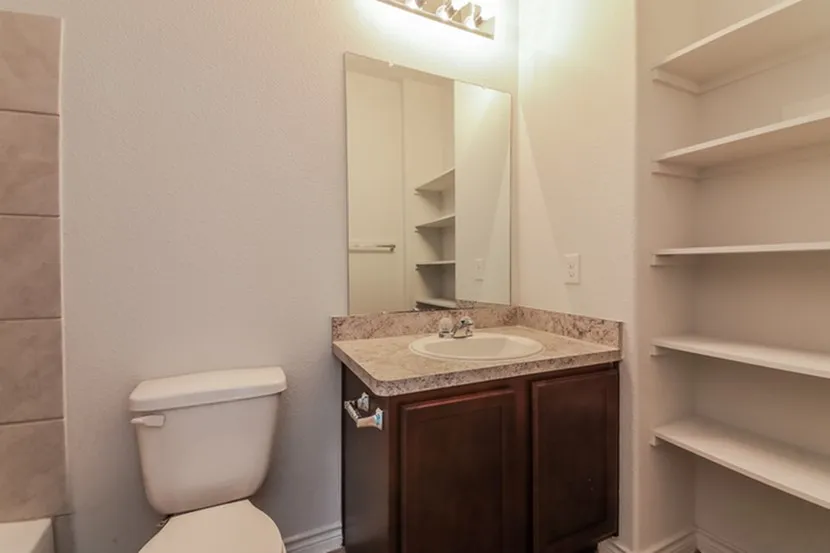 Single Family Residence For Rent in Ellis County , 1305 Mallard Cove, Ennis, Texas 75119, 3 Bedroom, 2 Bathroom, 2 Garage spaces, 1,446 Sqft, built in 2021, mls#21387127, Real Estate Agent in Ennis, Homes For Rent in Ellis county, Homes For Rent in Ennis, Realtor in Ennis Texas, Real Estate Brokerage Independent Realty Texas, Luminita Cordes Realtor
