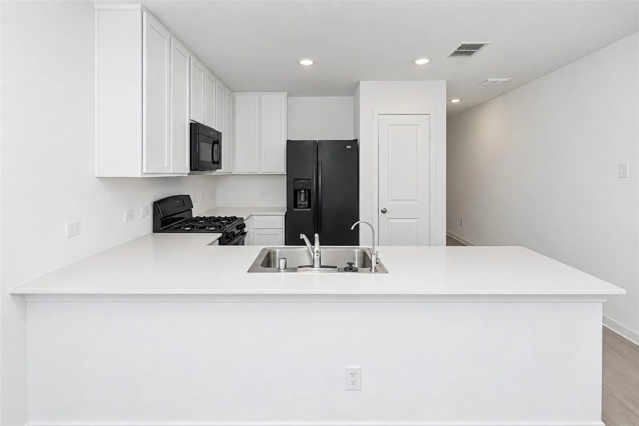 Single Family Residence For Rent in Wise County , 11554 Gammon Avenue, Rhome, Texas 76078, 4 Bedroom, 3 Bathroom, 2 Garage spaces, 1,891 Sqft, built in 2025, mls#21375477, Real Estate Agent in Rhome, Homes For Rent in Wise county, Homes For Rent in Rhome, Realtor in Rhome Texas, Real Estate Brokerage Independent Realty Texas, Luminita Cordes Realtor