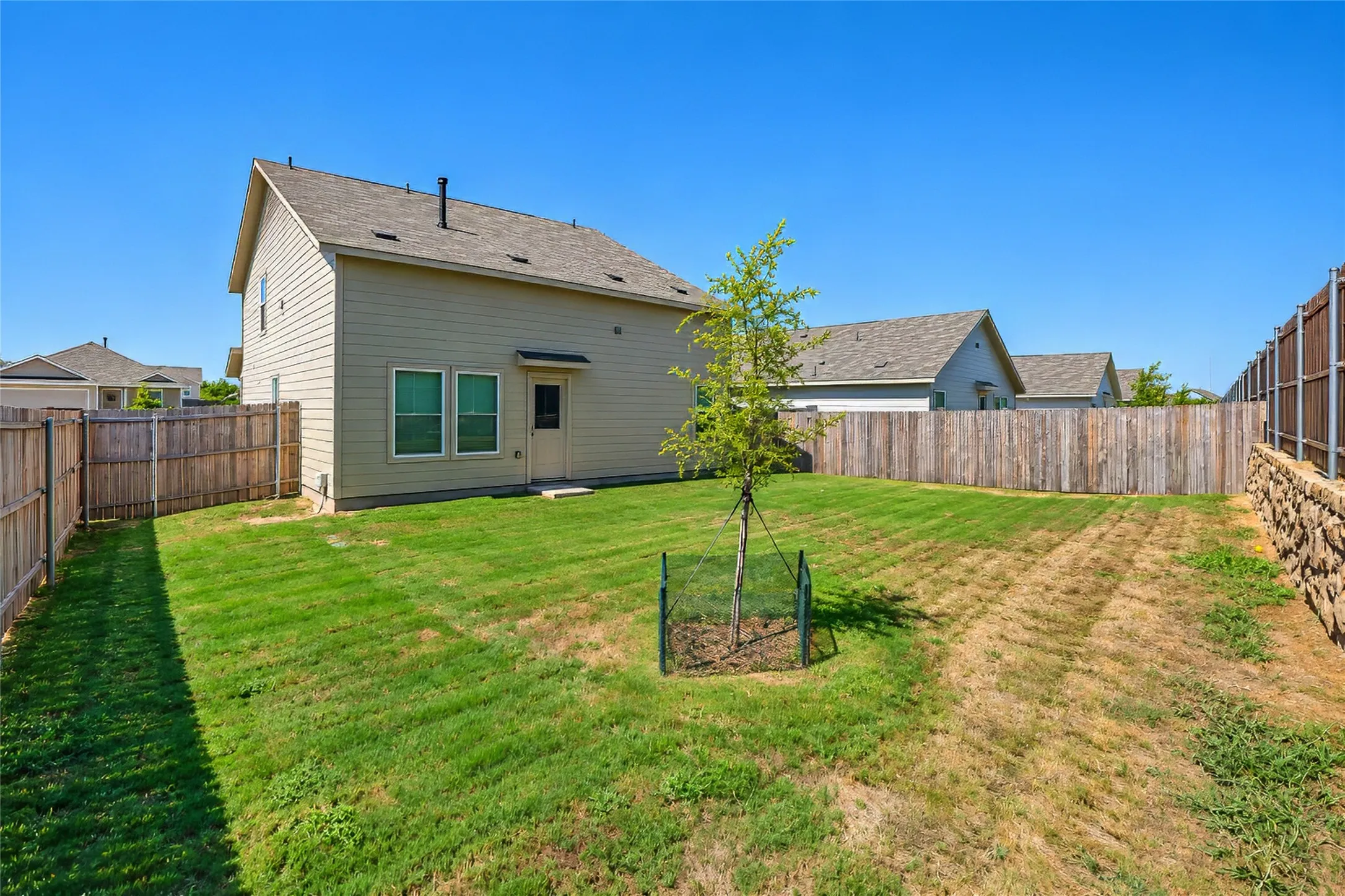 Single Family Residence For Rent in Wise County , 11554 Gammon Avenue, Rhome, Texas 76078, 4 Bedroom, 3 Bathroom, 2 Garage spaces, 1,891 Sqft, built in 2025, mls#21375477, Real Estate Agent in Rhome, Homes For Rent in Wise county, Homes For Rent in Rhome, Realtor in Rhome Texas, Real Estate Brokerage Independent Realty Texas, Luminita Cordes Realtor