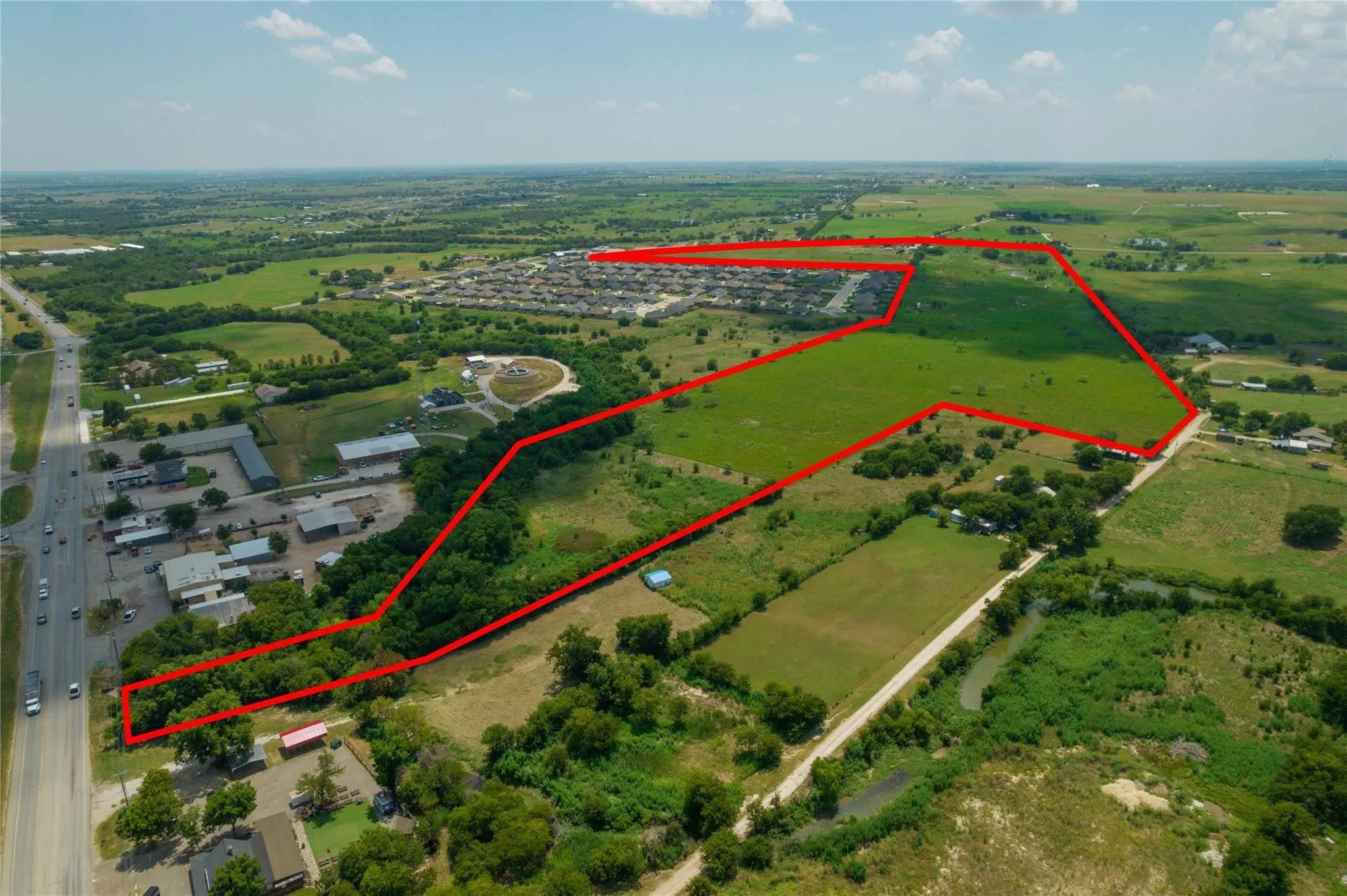 Single Family Residence For Sale in Johnson County , 9501 Fm 2331, Godley, Texas 76044, 5 Bedroom, 3 Bathroom, 2 Garage spaces, 2,784 Sqft, built in 1997, mls#21385966, Real Estate Agent in Godley, Homes For Sale in Johnson county, Homes For Sale in Godley, Realtor in Godley Texas, Real Estate Brokerage Independent Realty Texas, Luminita Cordes Realtor