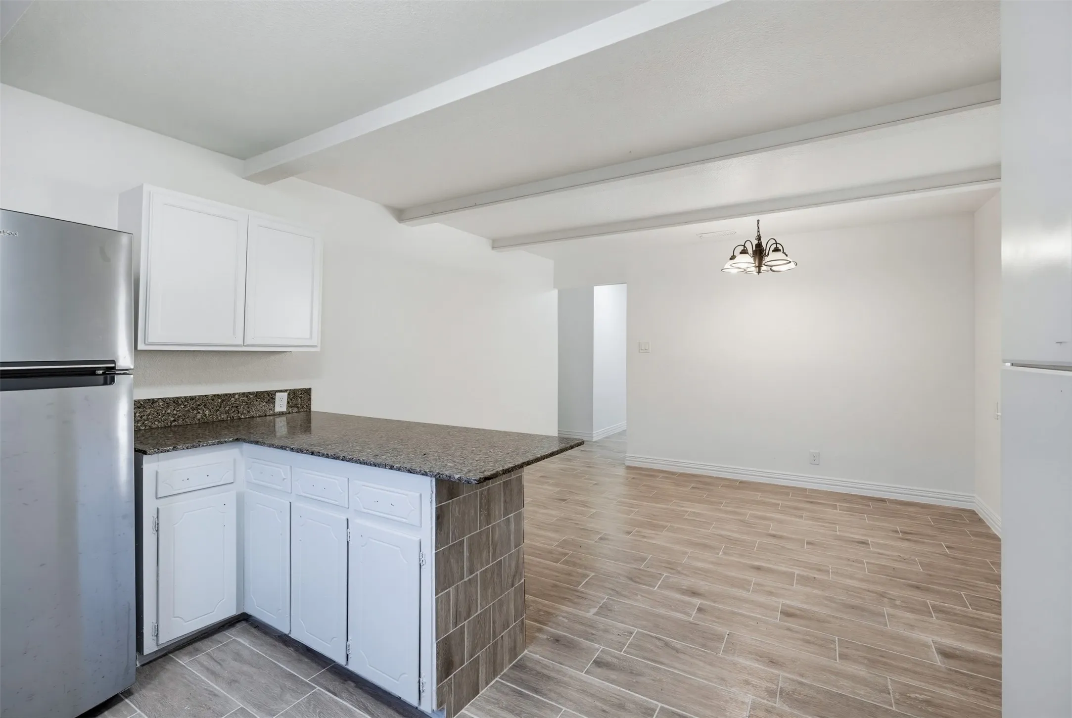 Single Family Residence For Sale in Tarrant County , 1504 Engblad Drive, Fort Worth, Texas 76134, 4 Bedroom, 2 Bathroom, 2 Garage spaces, 1,572 Sqft, built in 1962, mls#21387134, Real Estate Agent in Fort Worth, Homes For Sale in Tarrant county, Homes For Sale in Fort Worth, Realtor in Fort Worth Texas, Real Estate Brokerage Independent Realty Texas, Luminita Cordes Realtor