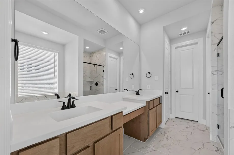 Single Family Residence For Sale in Kaufman County , 2106 Waters Edge Street, Forney, Texas 75126, 4 Bedroom, 3 Bathroom, 2 Garage spaces, 2,703 Sqft, built in 2026, mls#21387097, Real Estate Agent in Forney, Homes For Sale in Kaufman county, Homes For Sale in Forney, Realtor in Forney Texas, Real Estate Brokerage Independent Realty Texas, Luminita Cordes Realtor