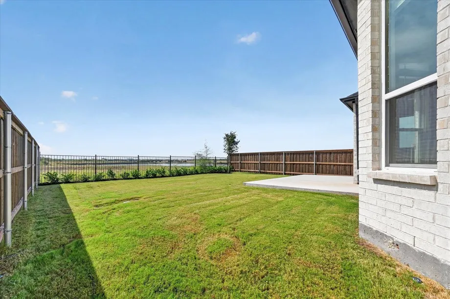 Single Family Residence For Sale in Kaufman County , 2106 Waters Edge Street, Forney, Texas 75126, 4 Bedroom, 3 Bathroom, 2 Garage spaces, 2,703 Sqft, built in 2026, mls#21387097, Real Estate Agent in Forney, Homes For Sale in Kaufman county, Homes For Sale in Forney, Realtor in Forney Texas, Real Estate Brokerage Independent Realty Texas, Luminita Cordes Realtor
