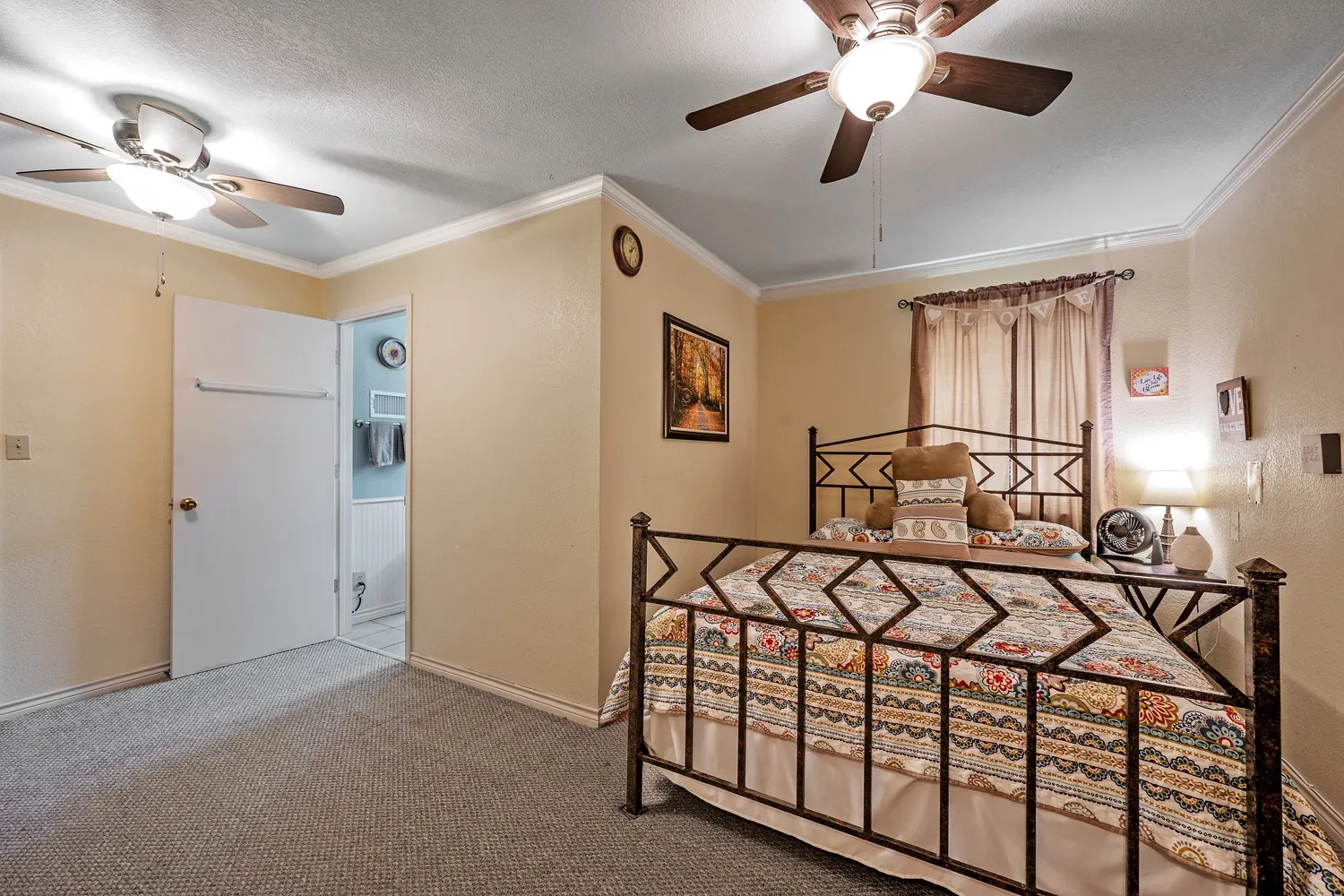2nd Bedroom Upstairs