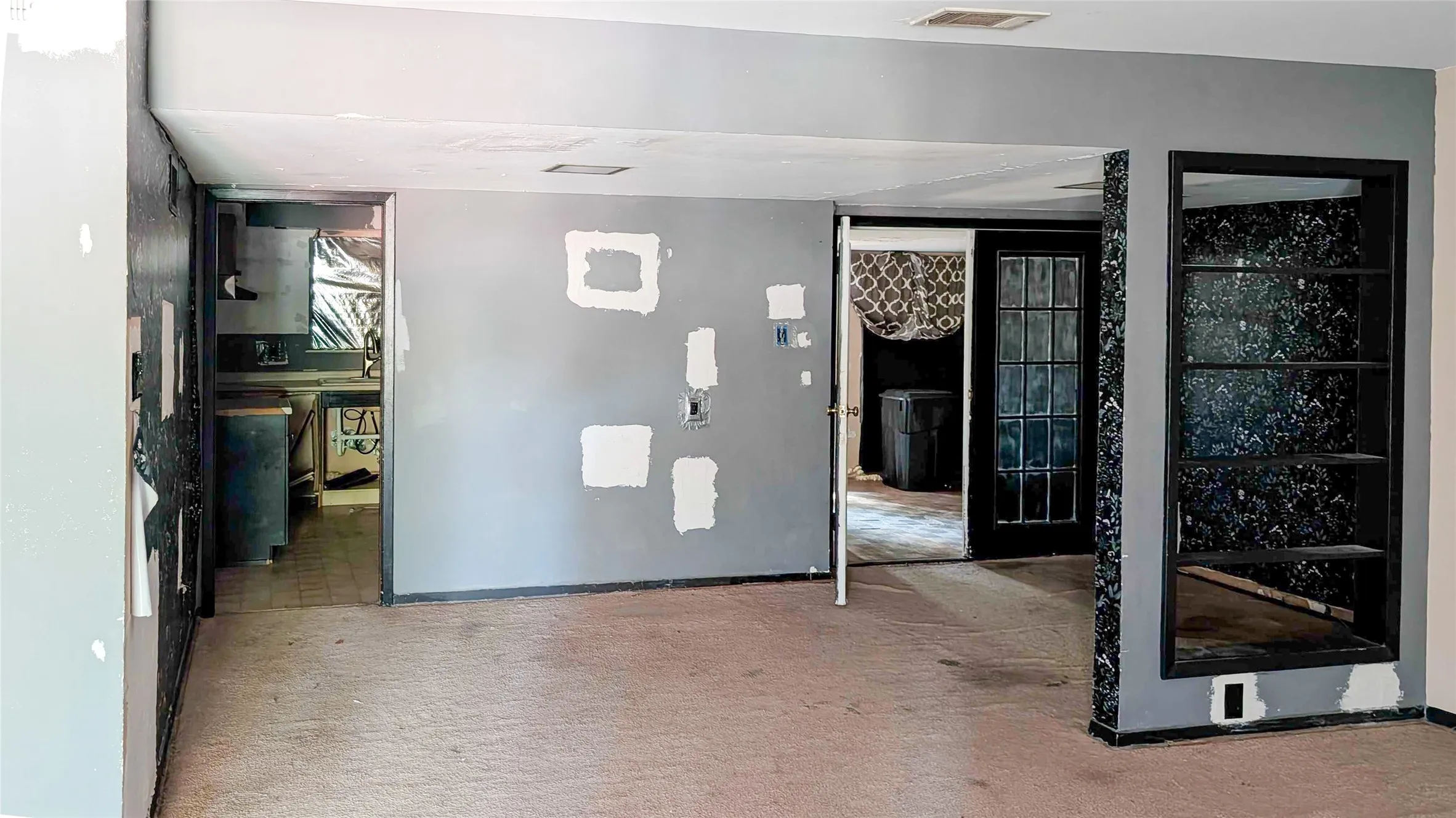 Single Family Residence For Sale in Dallas County , 3121 Old Orchard Road, Garland, Texas 75041, 3 Bedroom, 2 Bathroom, 1 Garage spaces, 1,445 Sqft, built in 1955, mls#21387012, Real Estate Agent in Garland, Homes For Sale in Dallas county, Homes For Sale in Garland, Realtor in Garland Texas, Real Estate Brokerage Independent Realty Texas, Luminita Cordes Realtor