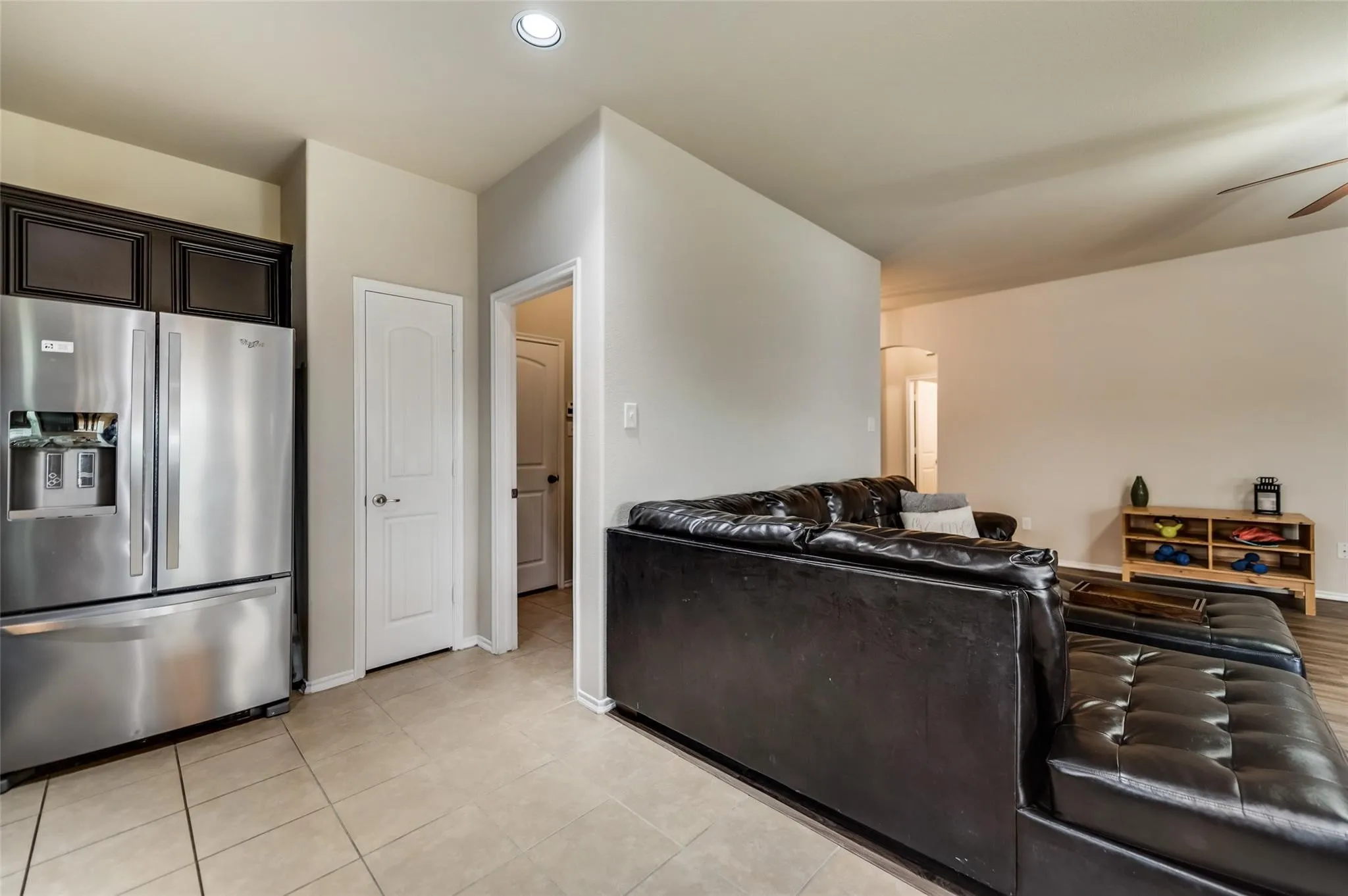 Single Family Residence For Rent in Grayson County , 1512 Syracuse Drive, Van Alstyne, Texas 75495, 3 Bedroom, 2 Bathroom, 2 Garage spaces, 1,544 Sqft, built in 2012, mls#21386205, Real Estate Agent in Van Alstyne, Homes For Rent in Grayson county, Homes For Rent in Van Alstyne, Realtor in Van Alstyne Texas, Real Estate Brokerage Independent Realty Texas, Luminita Cordes Realtor
