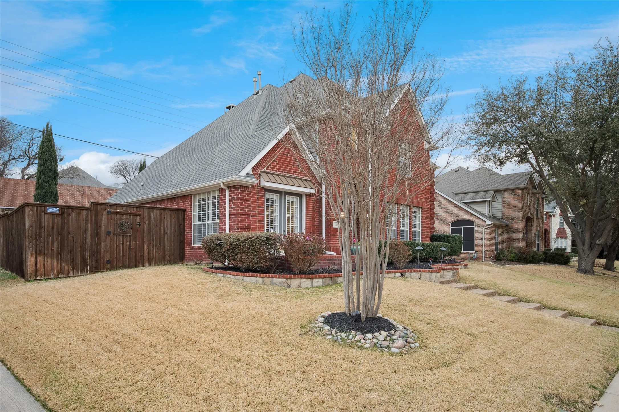 Single Family Residence For Sale in Dallas County , 125 Bricknell Lane, Coppell, Texas 75019, 4 Bedroom, 3 Bathroom, 2 Garage spaces, 2,656 Sqft, built in 1998, mls#21384458, Real Estate Agent in Coppell, Homes For Sale in Dallas county, Homes For Sale in Coppell, Realtor in Coppell Texas, Real Estate Brokerage Independent Realty Texas, Luminita Cordes Realtor