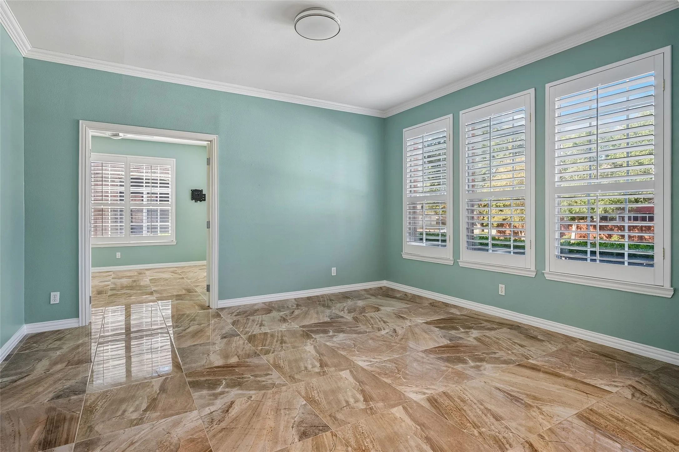 Single Family Residence For Sale in Dallas County , 125 Bricknell Lane, Coppell, Texas 75019, 4 Bedroom, 3 Bathroom, 2 Garage spaces, 2,656 Sqft, built in 1998, mls#21384458, Real Estate Agent in Coppell, Homes For Sale in Dallas county, Homes For Sale in Coppell, Realtor in Coppell Texas, Real Estate Brokerage Independent Realty Texas, Luminita Cordes Realtor