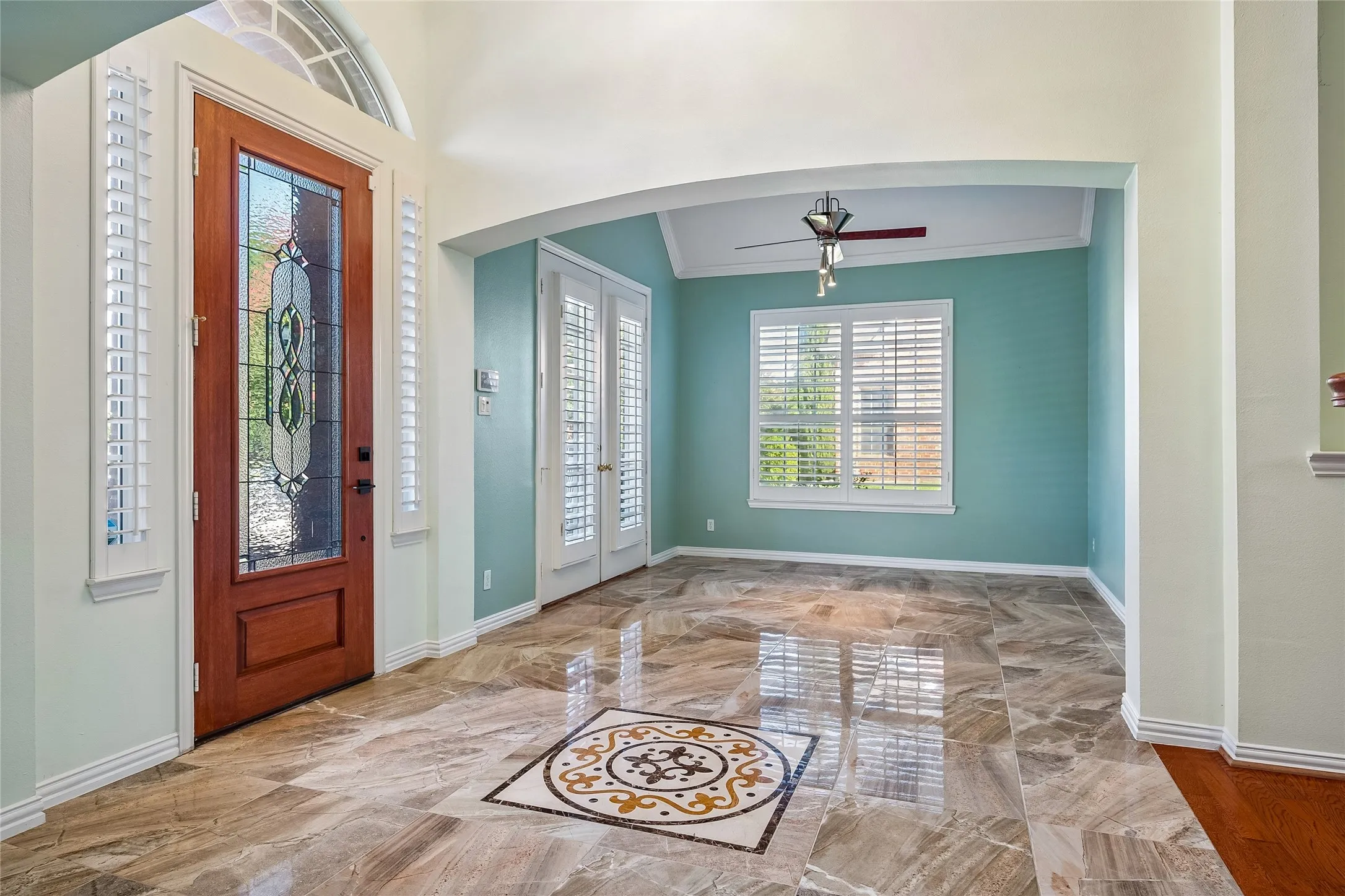 Single Family Residence For Sale in Dallas County , 125 Bricknell Lane, Coppell, Texas 75019, 4 Bedroom, 3 Bathroom, 2 Garage spaces, 2,656 Sqft, built in 1998, mls#21384458, Real Estate Agent in Coppell, Homes For Sale in Dallas county, Homes For Sale in Coppell, Realtor in Coppell Texas, Real Estate Brokerage Independent Realty Texas, Luminita Cordes Realtor