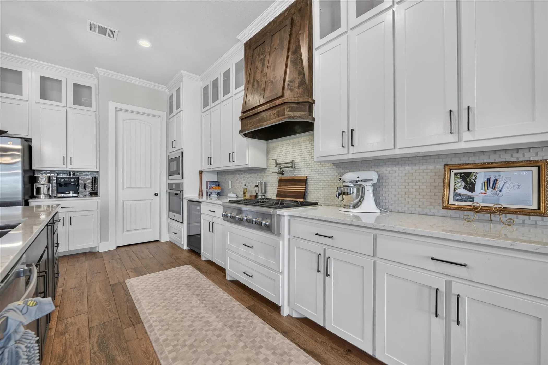 Single Family Residence For Rent in Parker County , 1213 Crown Valley Drive, Weatherford, Texas 76087, 3 Bedroom, 3 Bathroom, 3 Garage spaces, 3,488 Sqft, built in 2020, mls#21387152, Real Estate Agent in Weatherford, Homes For Rent in Parker county, Homes For Rent in Weatherford, Realtor in Weatherford Texas, Real Estate Brokerage Independent Realty Texas, Luminita Cordes Realtor