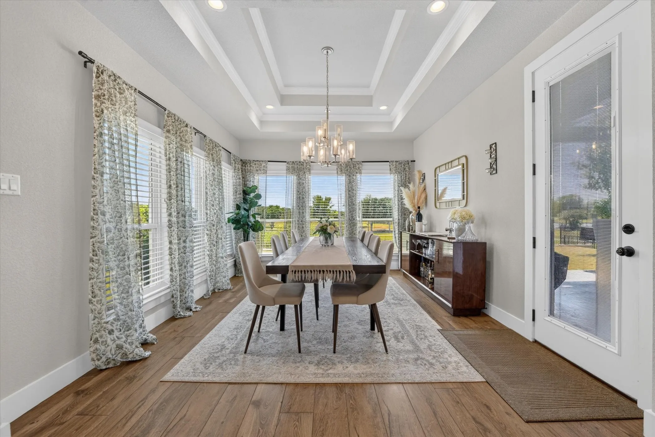 Single Family Residence For Rent in Parker County , 1213 Crown Valley Drive, Weatherford, Texas 76087, 3 Bedroom, 3 Bathroom, 3 Garage spaces, 3,488 Sqft, built in 2020, mls#21387152, Real Estate Agent in Weatherford, Homes For Rent in Parker county, Homes For Rent in Weatherford, Realtor in Weatherford Texas, Real Estate Brokerage Independent Realty Texas, Luminita Cordes Realtor