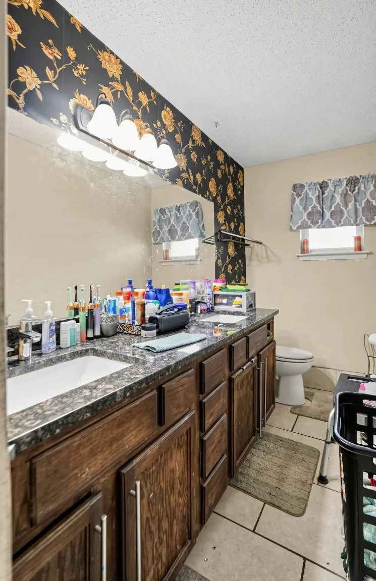 Single Family Residence For Sale in Tarrant County , 7632 Beckwood Drive, Fort Worth, Texas 76112, 3 Bedroom, 2 Bathroom, 2 Garage spaces, 1,559 Sqft, built in 1976, mls#21387165, Real Estate Agent in Fort Worth, Homes For Sale in Tarrant county, Homes For Sale in Fort Worth, Realtor in Fort Worth Texas, Real Estate Brokerage Independent Realty Texas, Luminita Cordes Realtor