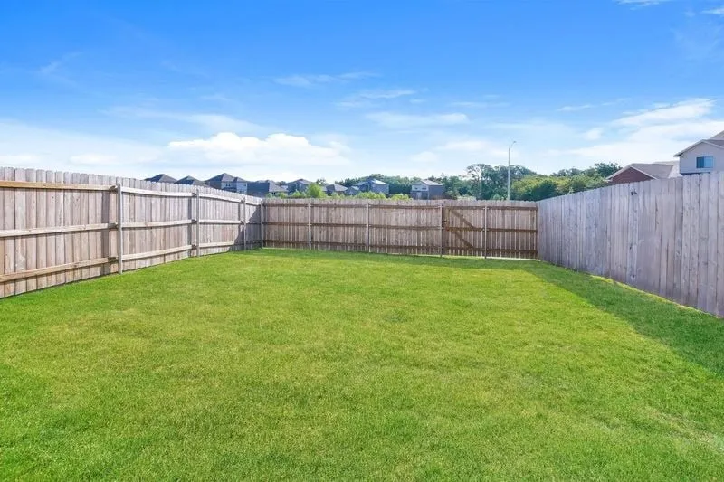 Single Family Residence For Rent in Ellis County , 2802 Redhead Place, Ennis, Texas 75119, 3 Bedroom, 3 Bathroom, 2 Garage spaces, 1,999 Sqft, built in 2021, mls#21387164, Real Estate Agent in Ennis, Homes For Rent in Ellis county, Homes For Rent in Ennis, Realtor in Ennis Texas, Real Estate Brokerage Independent Realty Texas, Luminita Cordes Realtor