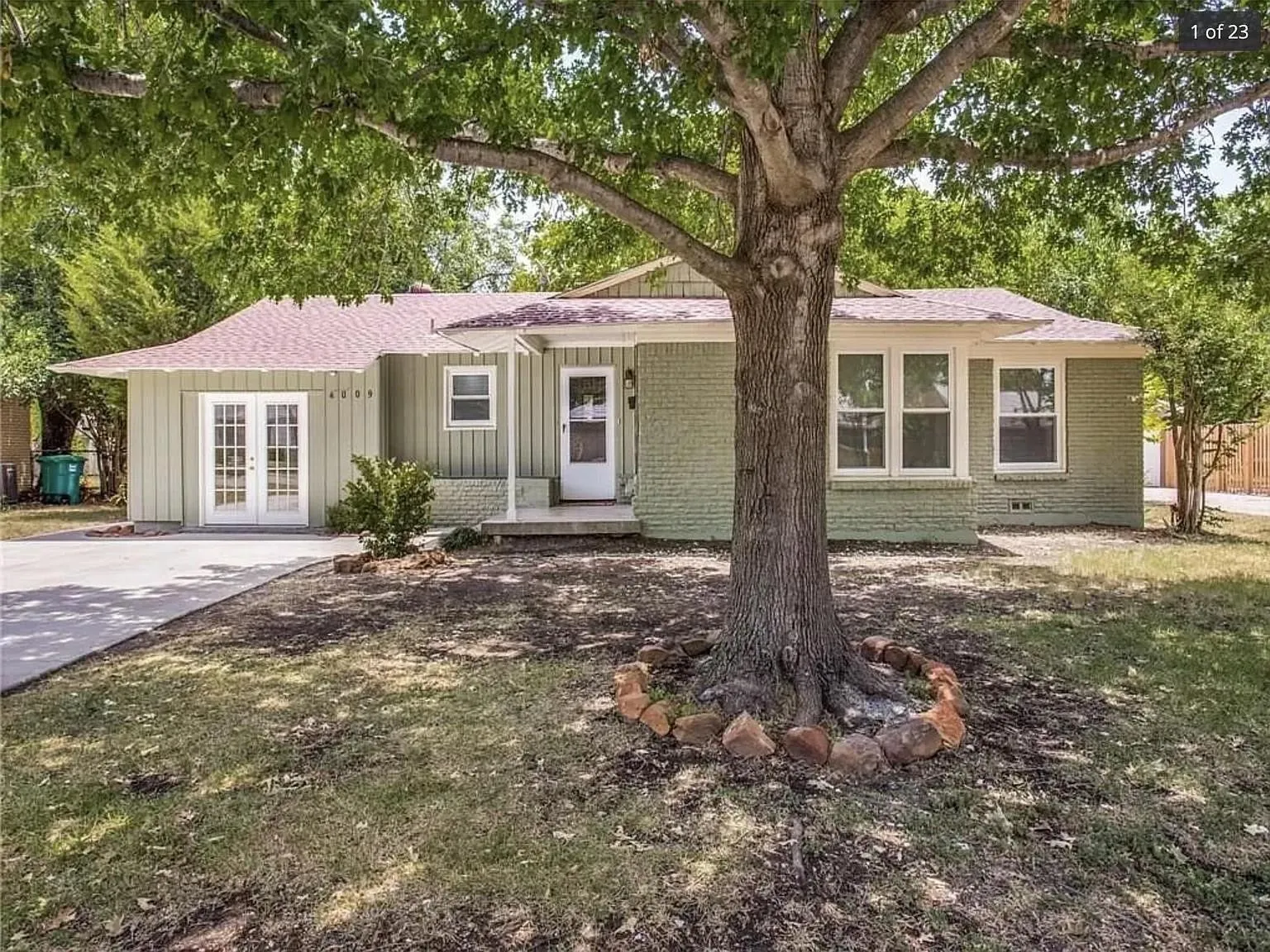 Single Family Residence For Rent in Tarrant County , 4009 Acacia Street, Fort Worth, Texas 76109, 5 Bedroom, 2 Bathroom, Garage spaces, 1,946 Sqft, built in 1949, mls#21385167, Real Estate Agent in Fort Worth, Homes For Rent in Tarrant county, Homes For Rent in Fort Worth, Realtor in Fort Worth Texas, Real Estate Brokerage Independent Realty Texas, Luminita Cordes Realtor