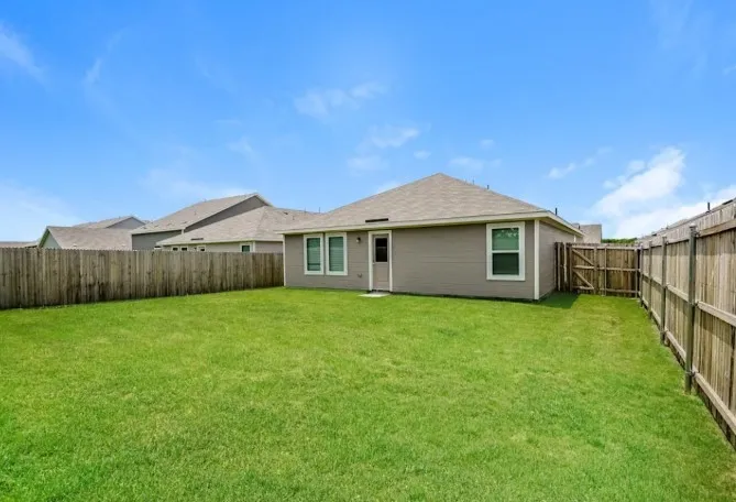 Single Family Residence For Rent in Tarrant County , 7124 Landings Edge Road, Fort Worth, Texas 76179, 4 Bedroom, 2 Bathroom, 2 Garage spaces, 1,736 Sqft, built in 2024, mls#21387186, Real Estate Agent in Fort Worth, Homes For Rent in Tarrant county, Homes For Rent in Fort Worth, Realtor in Fort Worth Texas, Real Estate Brokerage Independent Realty Texas, Luminita Cordes Realtor