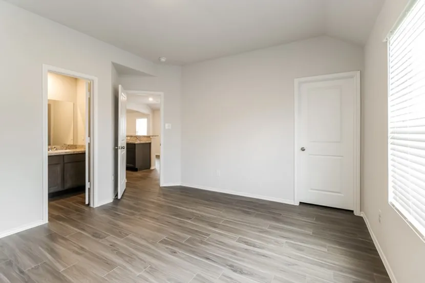 Single Family Residence For Rent in Ellis County , 1502 Matthew Drive, Ennis, Texas 75119, 3 Bedroom, 2 Bathroom, 2 Garage spaces, 1,307 Sqft, built in 2022, mls#21387192, Real Estate Agent in Ennis, Homes For Rent in Ellis county, Homes For Rent in Ennis, Realtor in Ennis Texas, Real Estate Brokerage Independent Realty Texas, Luminita Cordes Realtor