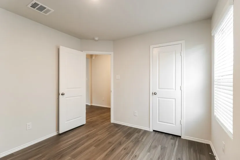 Single Family Residence For Rent in Ellis County , 1502 Matthew Drive, Ennis, Texas 75119, 3 Bedroom, 2 Bathroom, 2 Garage spaces, 1,307 Sqft, built in 2022, mls#21387192, Real Estate Agent in Ennis, Homes For Rent in Ellis county, Homes For Rent in Ennis, Realtor in Ennis Texas, Real Estate Brokerage Independent Realty Texas, Luminita Cordes Realtor