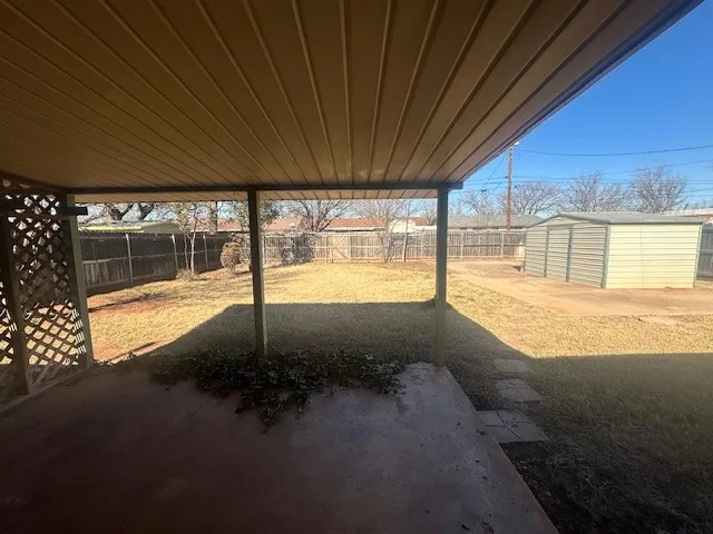 Single Family Residence For Rent in Taylor County , 3124 Sandefer Street, Abilene, Texas 79603, 3 Bedroom, 2 Bathroom, 1 Garage spaces, 1,056 Sqft, built in 1959, mls#21387198, Real Estate Agent in Abilene, Homes For Rent in Taylor county, Homes For Rent in Abilene, Realtor in Abilene Texas, Real Estate Brokerage Independent Realty Texas, Luminita Cordes Realtor