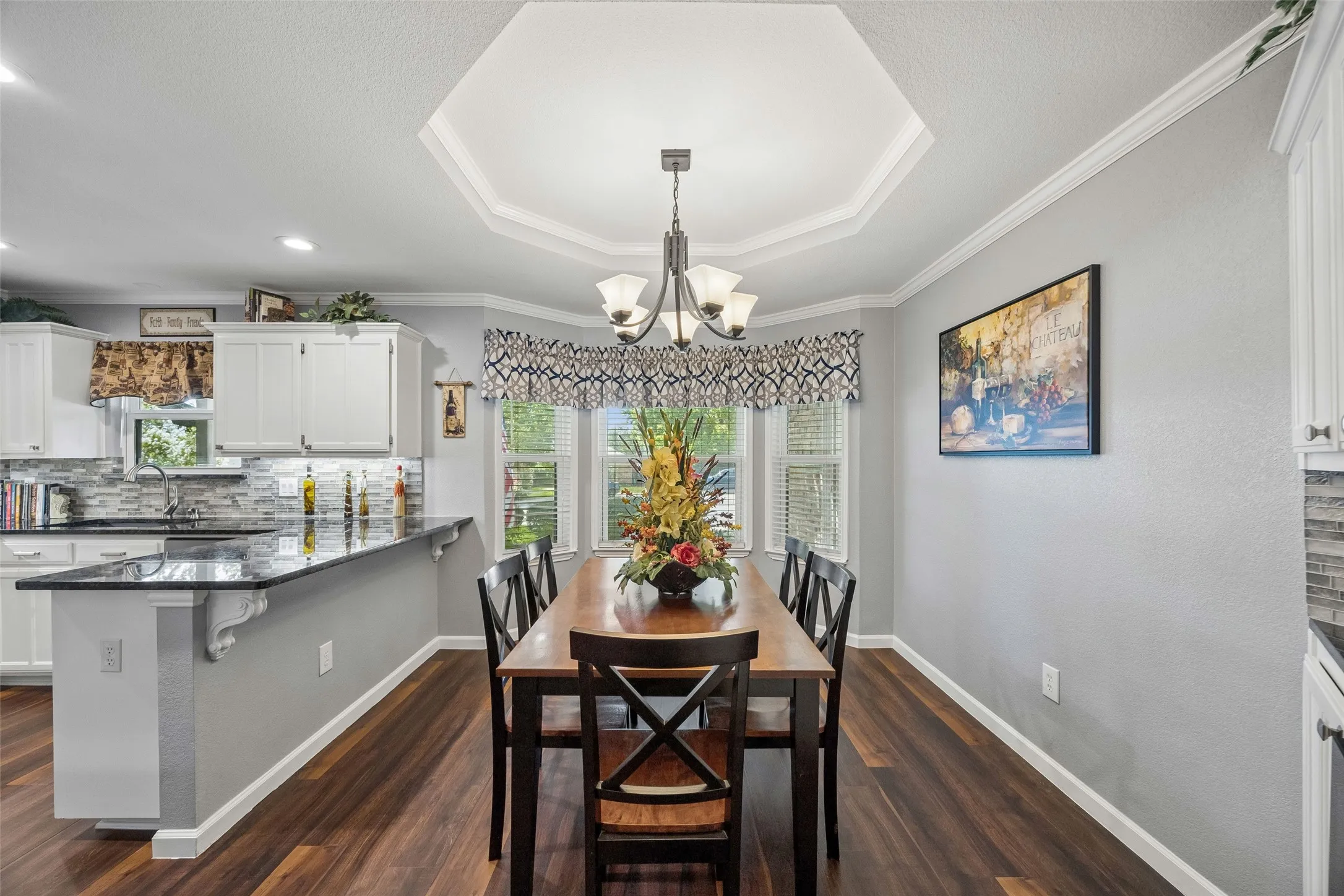 Single Family Residence For Sale in Tarrant County , 7416 Shady Hollow Court, North Richland Hills, Texas 76182, 3 Bedroom, 2 Bathroom, 2 Garage spaces, 1,638 Sqft, built in 1985, mls#21385983, Real Estate Agent in North Richland Hills, Homes For Sale in Tarrant county, Homes For Sale in North Richland Hills, Realtor in North Richland Hills Texas, Real Estate Brokerage Independent Realty Texas, Luminita Cordes Realtor