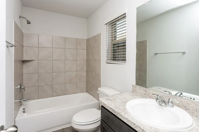 Single Family Residence For Rent in Ellis County , 3905 Job Drive, Ennis, Texas 75119, 4 Bedroom, 3 Bathroom, 2 Garage spaces, 1,687 Sqft, built in 2022, mls#21387211, Real Estate Agent in Ennis, Homes For Rent in Ellis county, Homes For Rent in Ennis, Realtor in Ennis Texas, Real Estate Brokerage Independent Realty Texas, Luminita Cordes Realtor