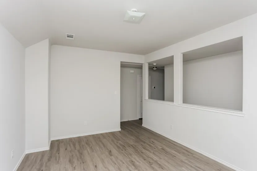 Single Family Residence For Rent in Ellis County , 3905 Job Drive, Ennis, Texas 75119, 4 Bedroom, 3 Bathroom, 2 Garage spaces, 1,687 Sqft, built in 2022, mls#21387211, Real Estate Agent in Ennis, Homes For Rent in Ellis county, Homes For Rent in Ennis, Realtor in Ennis Texas, Real Estate Brokerage Independent Realty Texas, Luminita Cordes Realtor