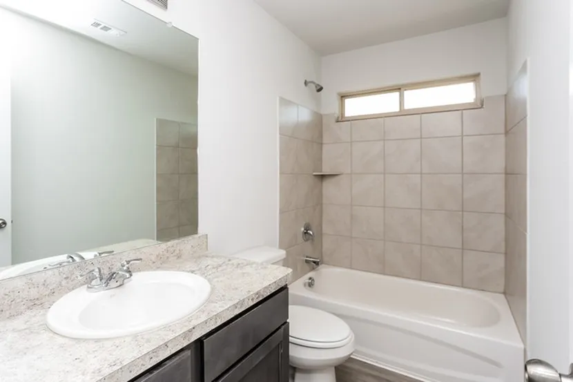 Single Family Residence For Rent in Ellis County , 3905 Job Drive, Ennis, Texas 75119, 4 Bedroom, 3 Bathroom, 2 Garage spaces, 1,687 Sqft, built in 2022, mls#21387211, Real Estate Agent in Ennis, Homes For Rent in Ellis county, Homes For Rent in Ennis, Realtor in Ennis Texas, Real Estate Brokerage Independent Realty Texas, Luminita Cordes Realtor
