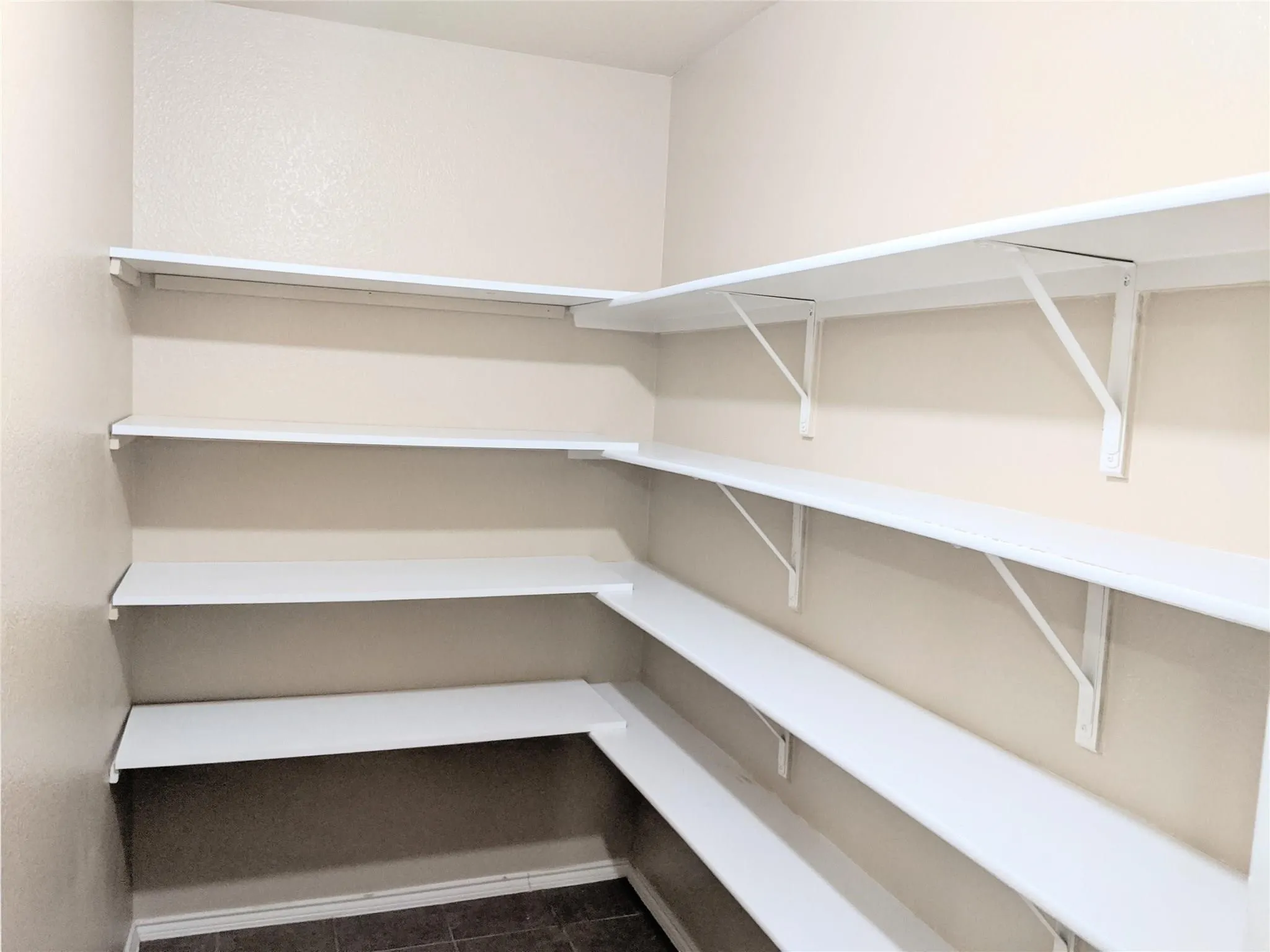 Single Family Residence For Rent in Rockwall County , 517 Azalea Drive, Fate, Texas 75087, 3 Bedroom, 2 Bathroom, 2 Garage spaces, 1,869 Sqft, built in 2008, mls#21386964, Real Estate Agent in Fate, Homes For Rent in Rockwall county, Homes For Rent in Fate, Realtor in Fate Texas, Real Estate Brokerage Independent Realty Texas, Luminita Cordes Realtor