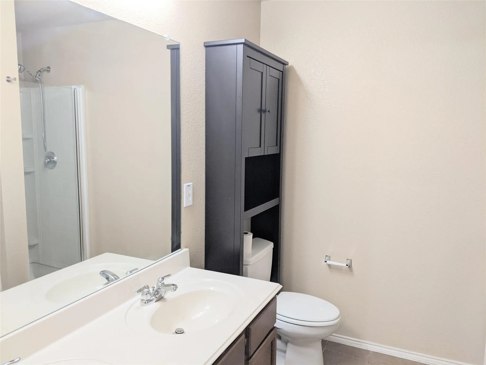 Single Family Residence For Rent in Rockwall County , 517 Azalea Drive, Fate, Texas 75087, 3 Bedroom, 2 Bathroom, 2 Garage spaces, 1,869 Sqft, built in 2008, mls#21386964, Real Estate Agent in Fate, Homes For Rent in Rockwall county, Homes For Rent in Fate, Realtor in Fate Texas, Real Estate Brokerage Independent Realty Texas, Luminita Cordes Realtor