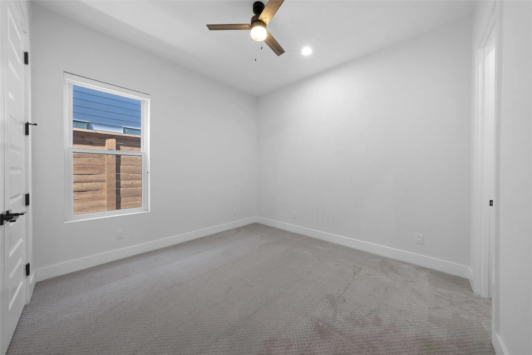 Single Family Residence For Rent in Dallas County , 4811 W University Boulevard, Dallas, Texas 75209, 4 Bedroom, 4 Bathroom, 2 Garage spaces, 3,550 Sqft, built in 2020, mls#21386170, Real Estate Agent in Dallas, Homes For Rent in Dallas county, Homes For Rent in Dallas, Realtor in Dallas Texas, Real Estate Brokerage Independent Realty Texas, Luminita Cordes Realtor
