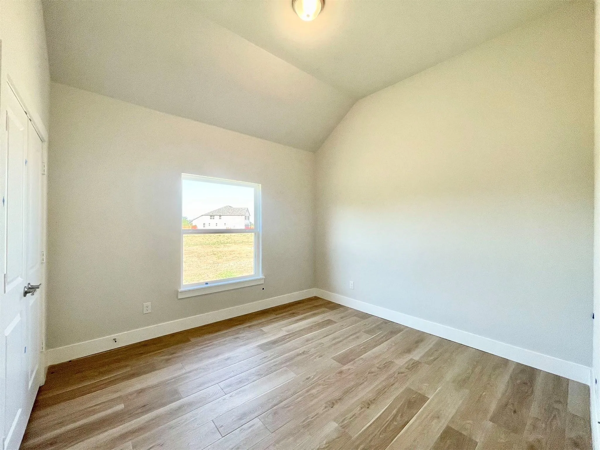 Single Family Residence For Rent in Denton County , 13733 Riola Drive, Little Elm, Texas 75068, 4 Bedroom, 5 Bathroom, 2 Garage spaces, 2,123 Sqft, built in 2024, mls#21387219, Real Estate Agent in Little Elm, Homes For Rent in Denton county, Homes For Rent in Little Elm, Realtor in Little Elm Texas, Real Estate Brokerage Independent Realty Texas, Luminita Cordes Realtor