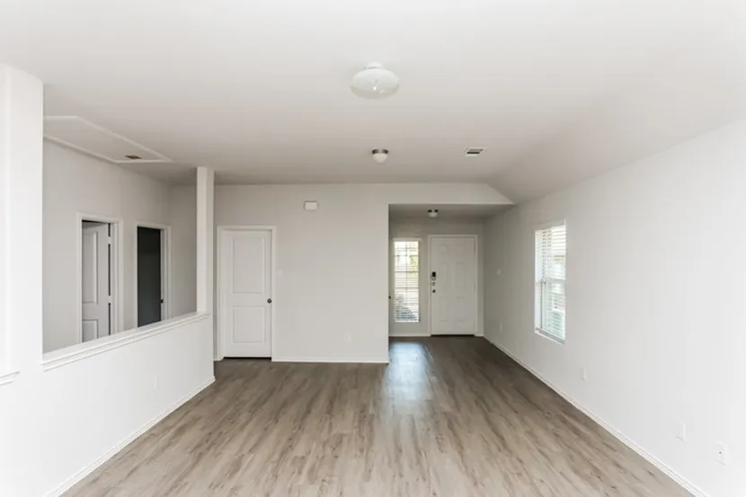 Single Family Residence For Rent in Ellis County , 3621 Joshua Street, Ennis, Texas 75119, 4 Bedroom, 2 Bathroom, 2 Garage spaces, 1,589 Sqft, built in 2022, mls#21387220, Real Estate Agent in Ennis, Homes For Rent in Ellis county, Homes For Rent in Ennis, Realtor in Ennis Texas, Real Estate Brokerage Independent Realty Texas, Luminita Cordes Realtor