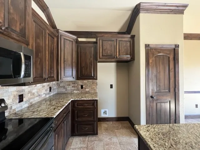 Single Family Residence For Rent in Taylor County , 4725 Big Bend Trail, Abilene, Texas 79602, 4 Bedroom, 2 Bathroom, 2 Garage spaces, 1,769 Sqft, built in 2014, mls#21387236, Real Estate Agent in Abilene, Homes For Rent in Taylor county, Homes For Rent in Abilene, Realtor in Abilene Texas, Real Estate Brokerage Independent Realty Texas, Luminita Cordes Realtor