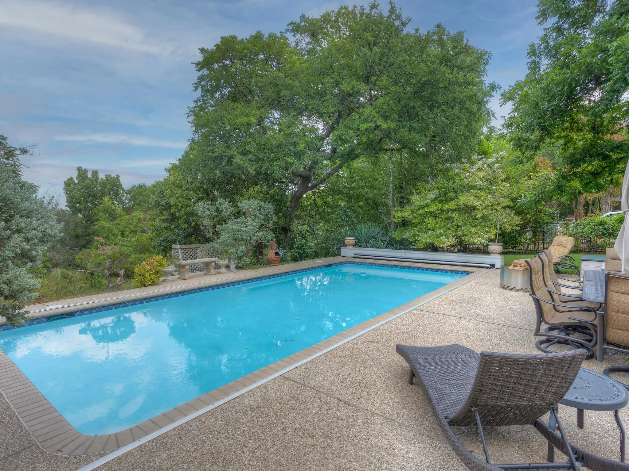 Single Family Residence For Sale in Tarrant County , 2401 Stadium Drive, Fort Worth, Texas 76109, 3 Bedroom, 4 Bathroom, 2 Garage spaces, 5,480 Sqft, built in 1930, mls#21387208, Real Estate Agent in Fort Worth, Homes For Sale in Tarrant county, Homes For Sale in Fort Worth, Realtor in Fort Worth Texas, Real Estate Brokerage Independent Realty Texas, Luminita Cordes Realtor