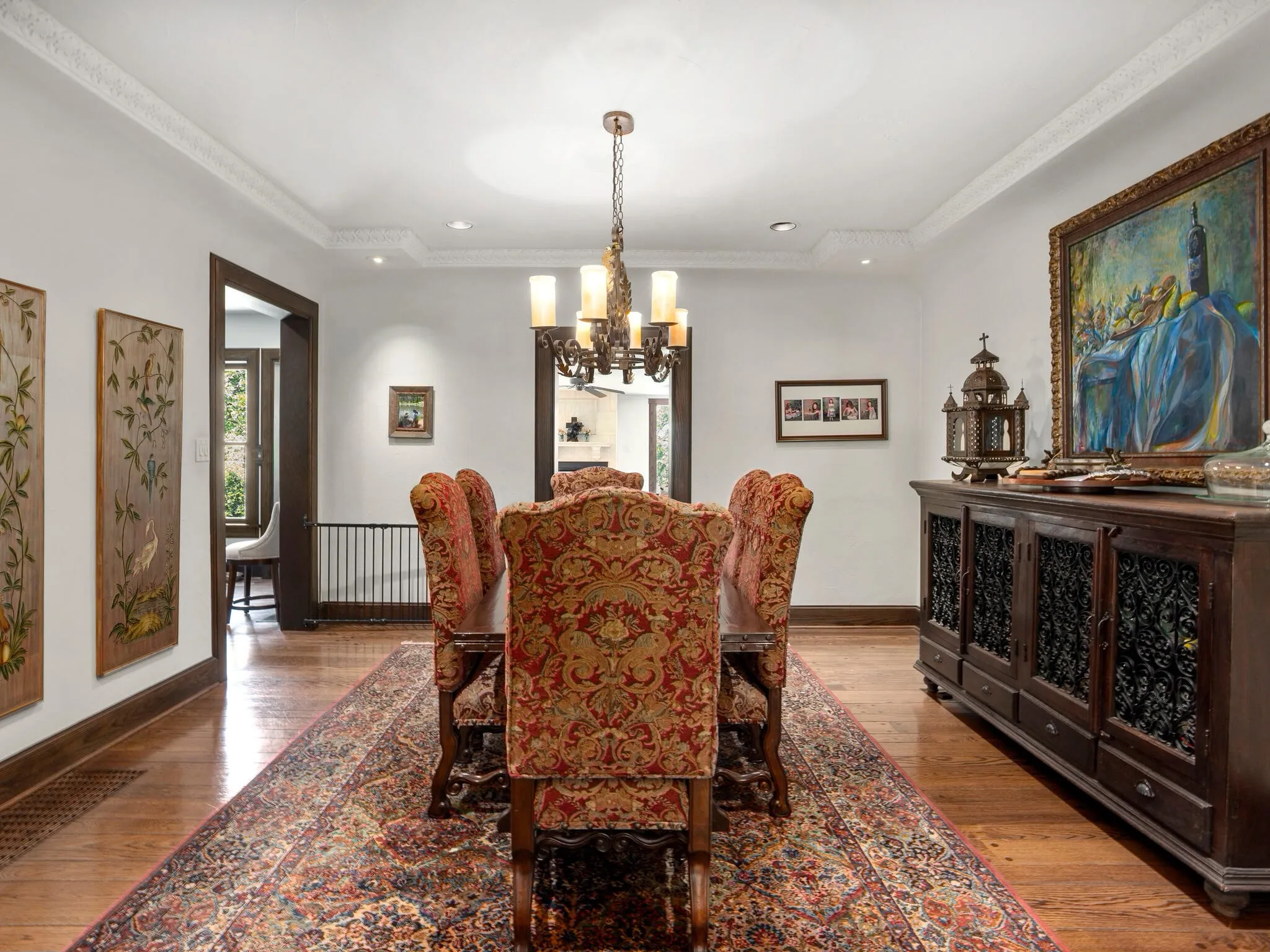 Single Family Residence For Sale in Tarrant County , 2401 Stadium Drive, Fort Worth, Texas 76109, 3 Bedroom, 4 Bathroom, 2 Garage spaces, 5,480 Sqft, built in 1930, mls#21387208, Real Estate Agent in Fort Worth, Homes For Sale in Tarrant county, Homes For Sale in Fort Worth, Realtor in Fort Worth Texas, Real Estate Brokerage Independent Realty Texas, Luminita Cordes Realtor
